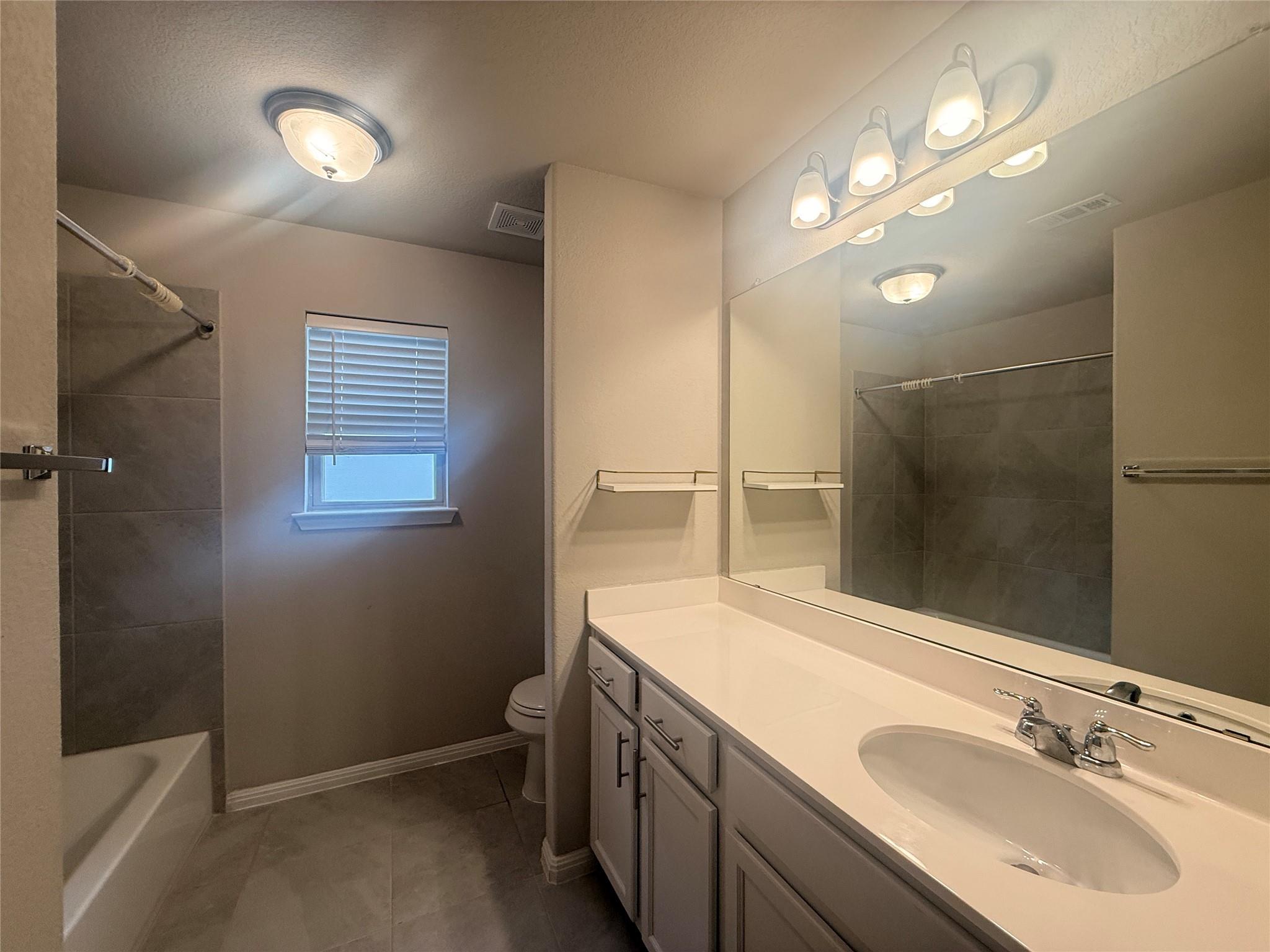 109 Munk Ln, Leander, TX 78641