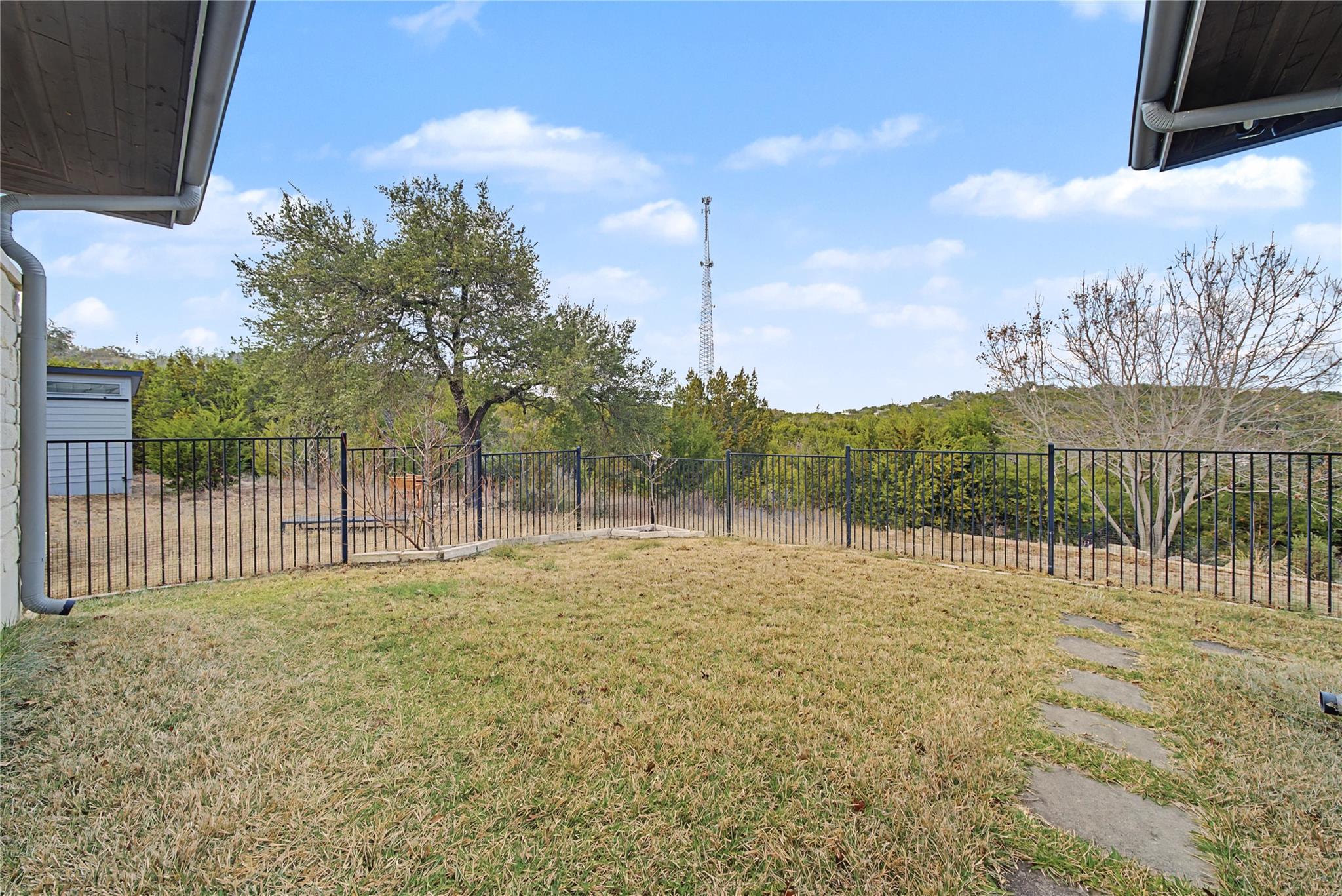 4608 Vista Estates Ct, Spicewood, TX 78669
