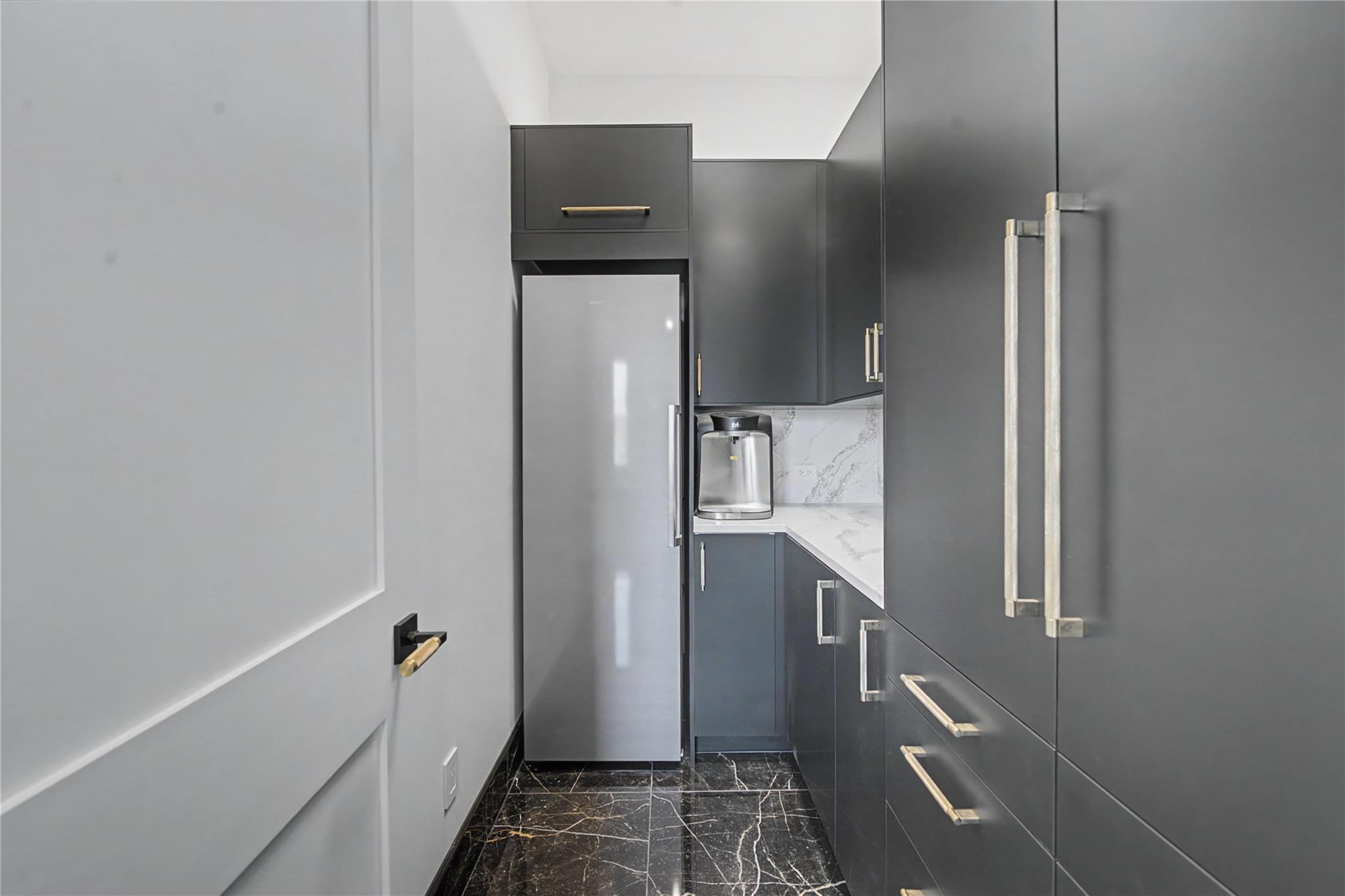 4608 Vista Estates Ct, Spicewood, TX 78669