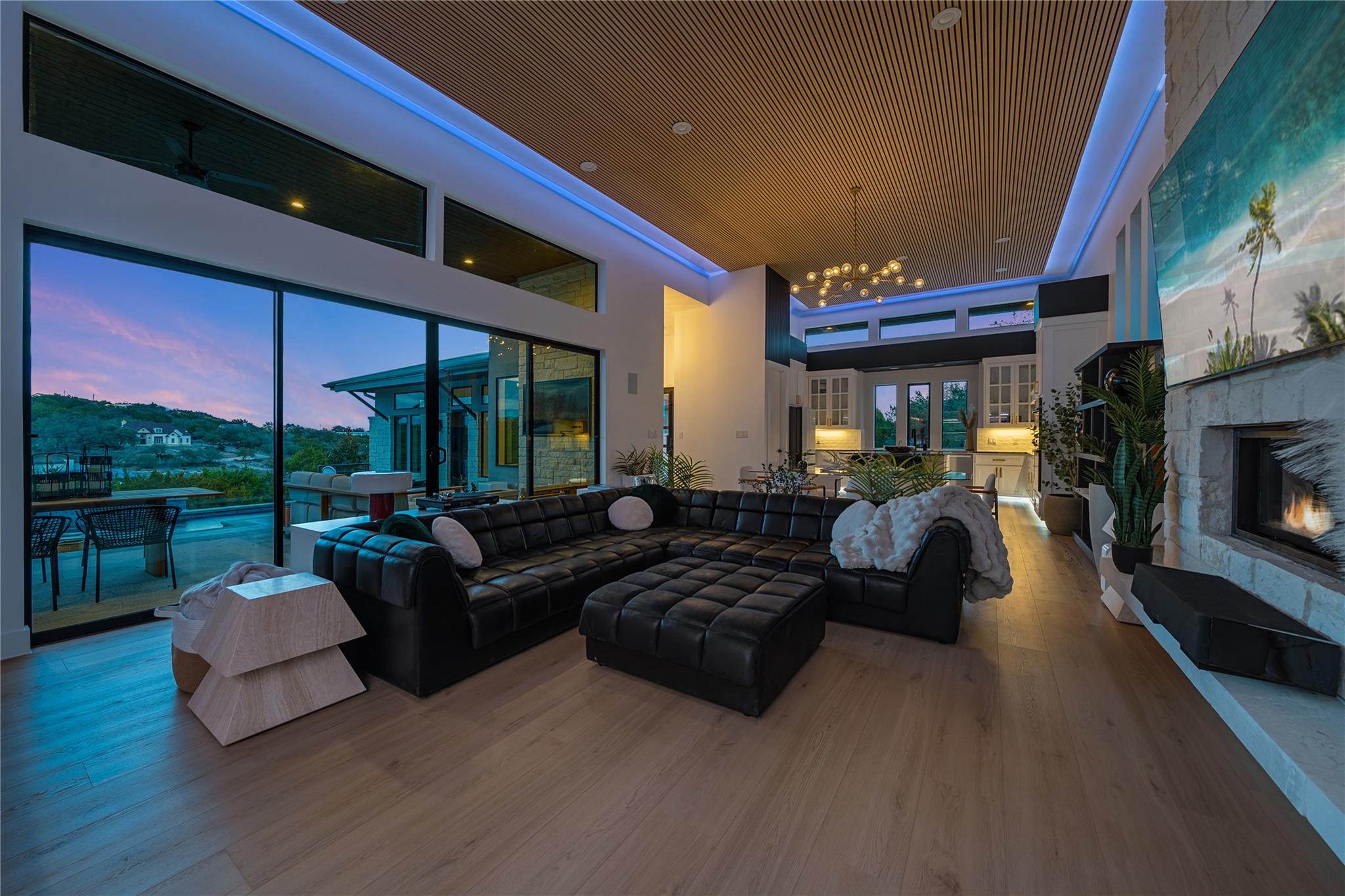 4608 Vista Estates Ct, Spicewood, TX 78669