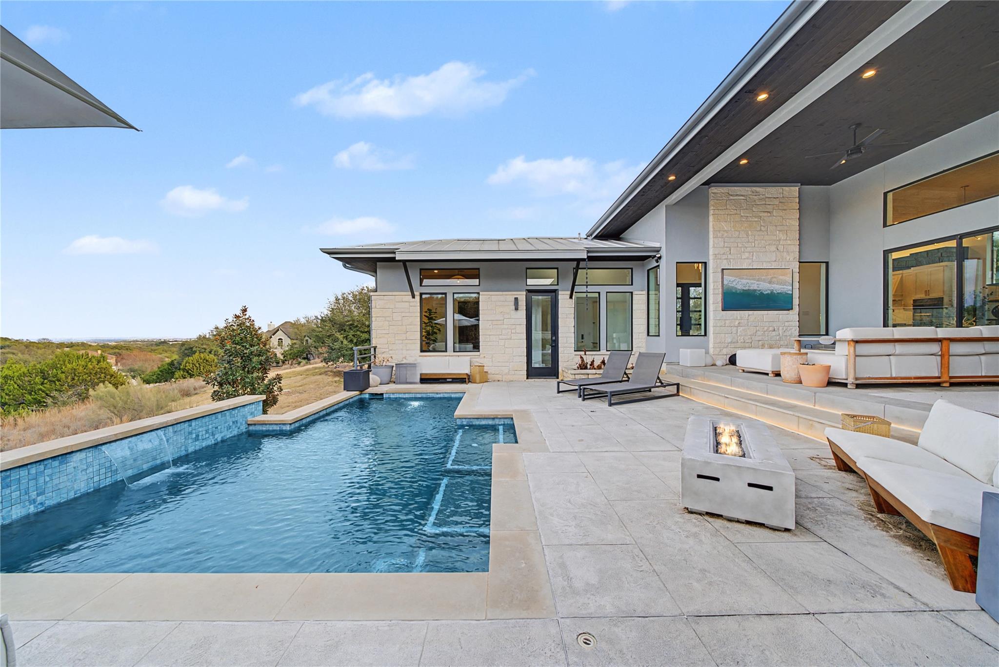 4608 Vista Estates Ct, Spicewood, TX 78669