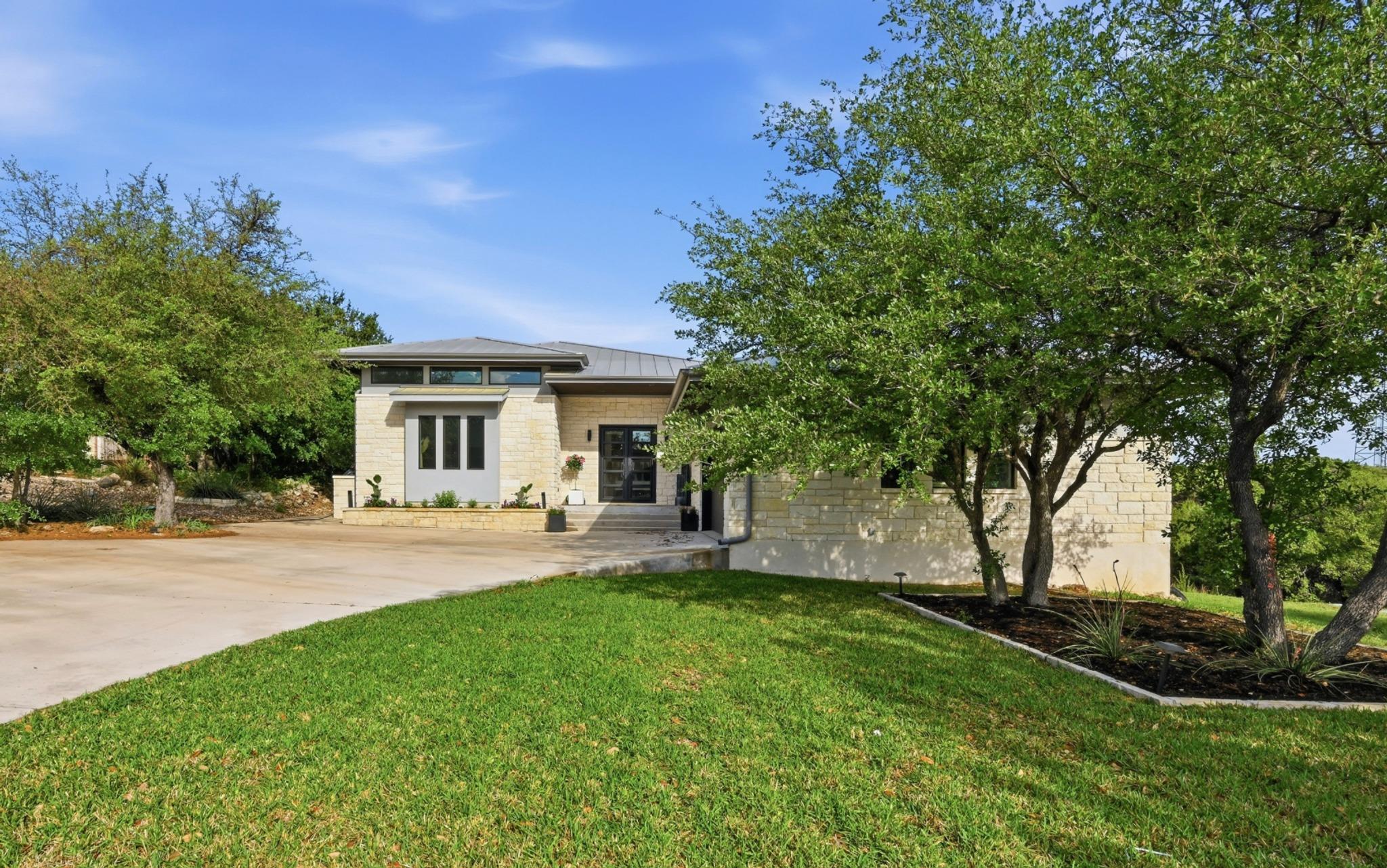 4608 Vista Estates Ct, Spicewood, TX 78669