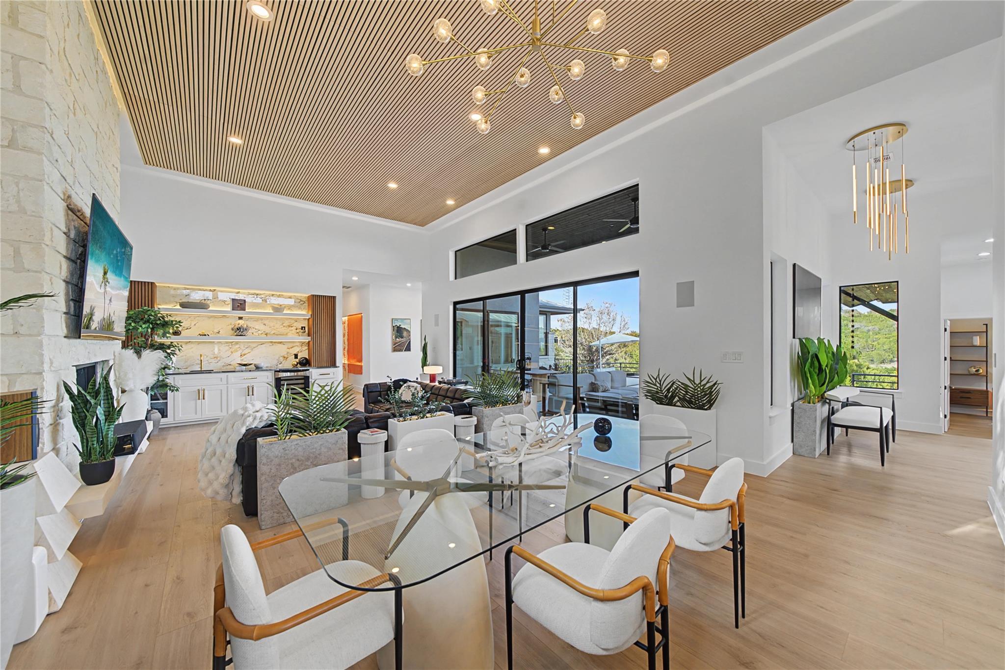 4608 Vista Estates Ct, Spicewood, TX 78669