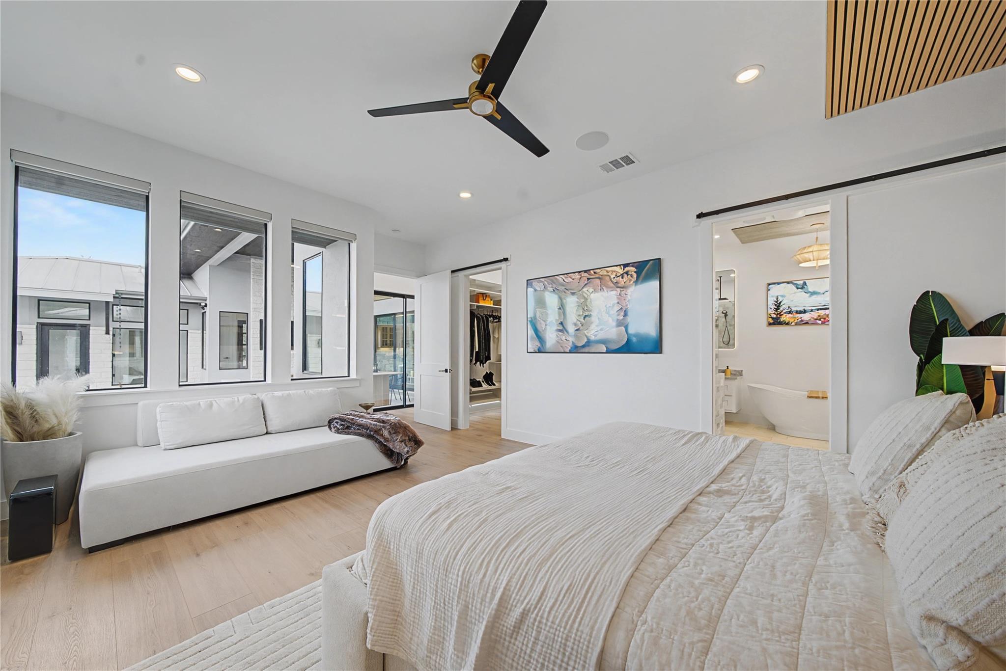 4608 Vista Estates Ct, Spicewood, TX 78669