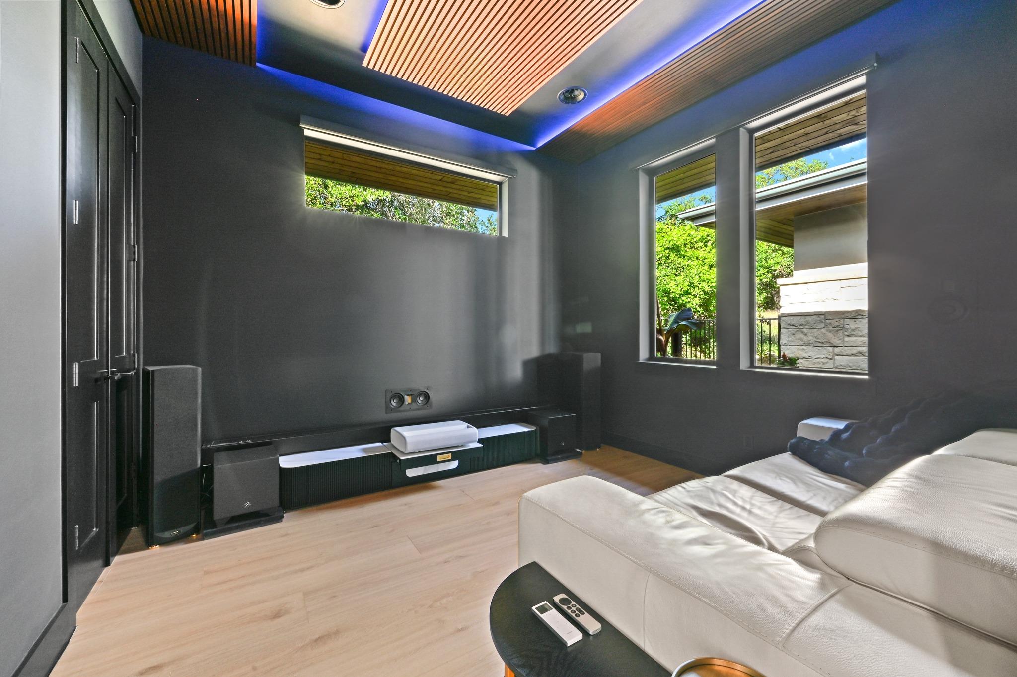 4608 Vista Estates Ct, Spicewood, TX 78669