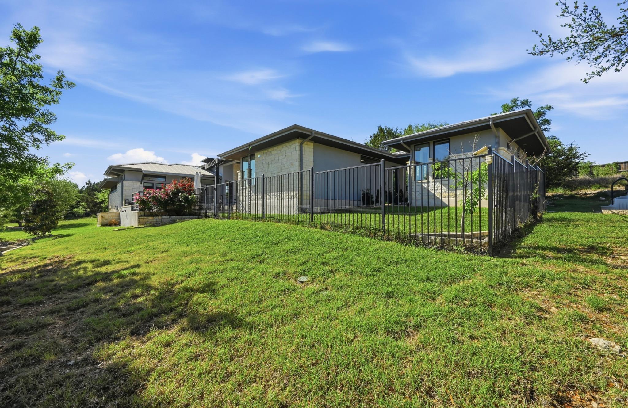 4608 Vista Estates Ct, Spicewood, TX 78669