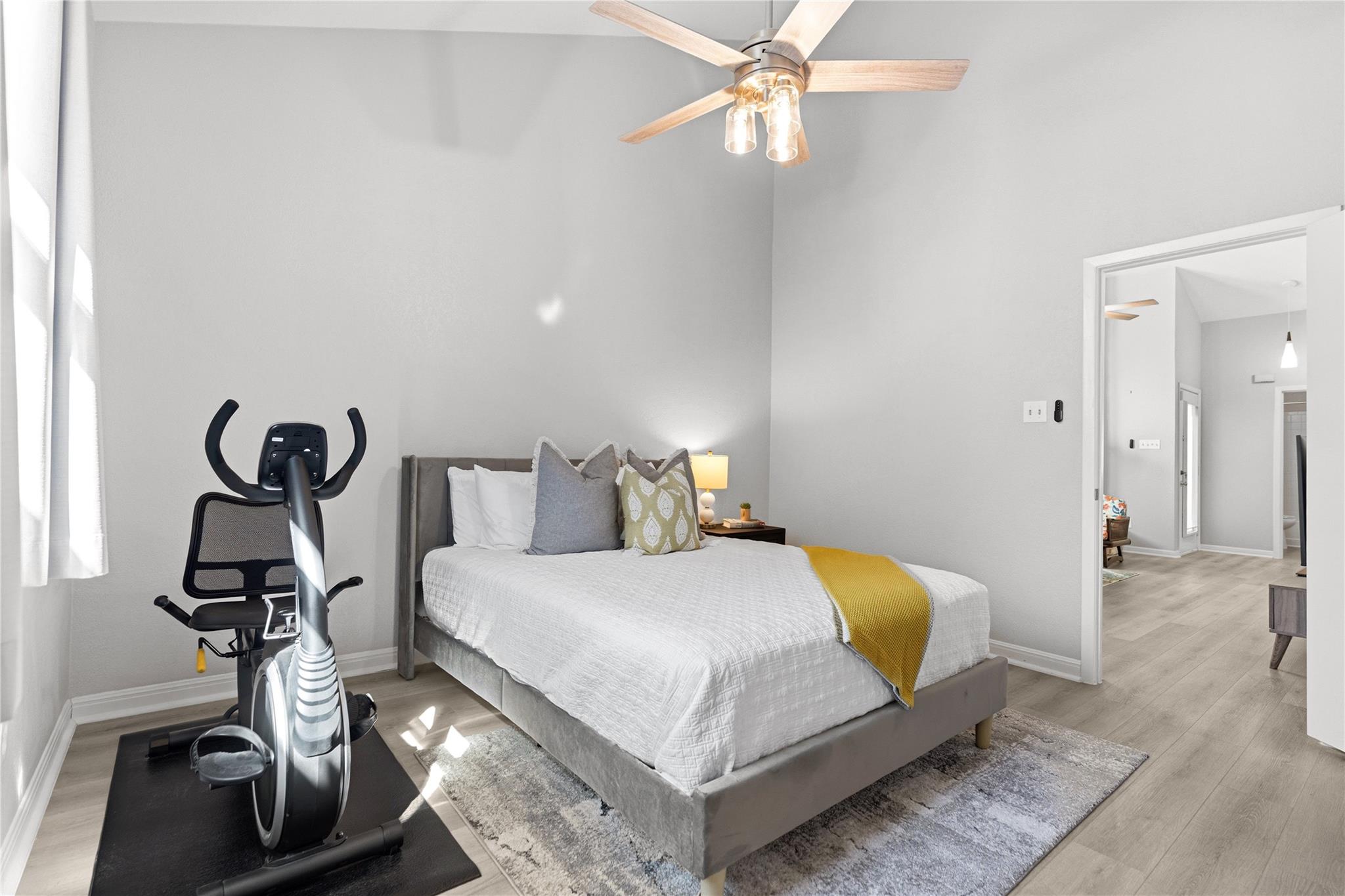 6501 Brush Country Rd # 137, Austin, TX 78749