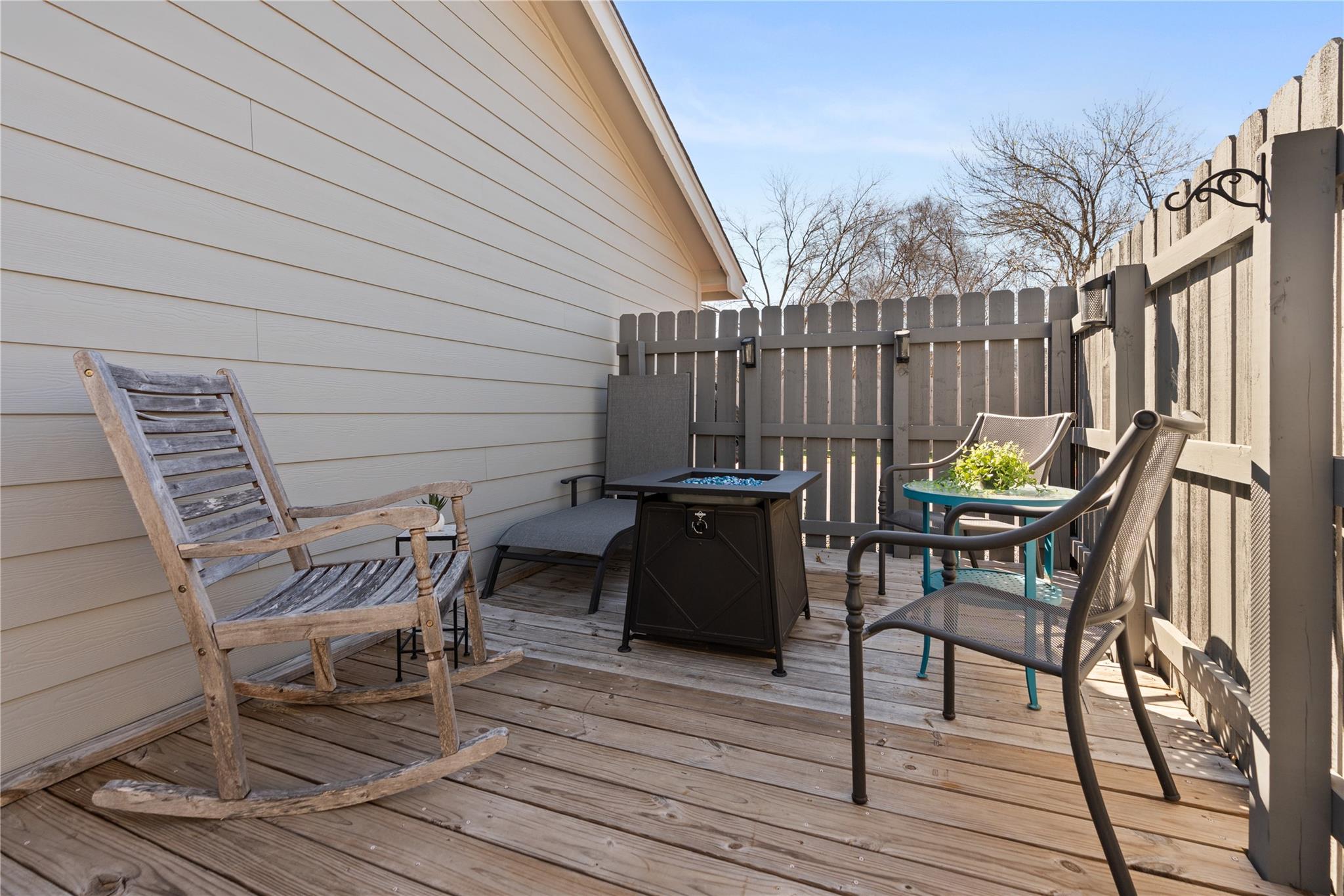 6501 Brush Country Rd # 137, Austin, TX 78749