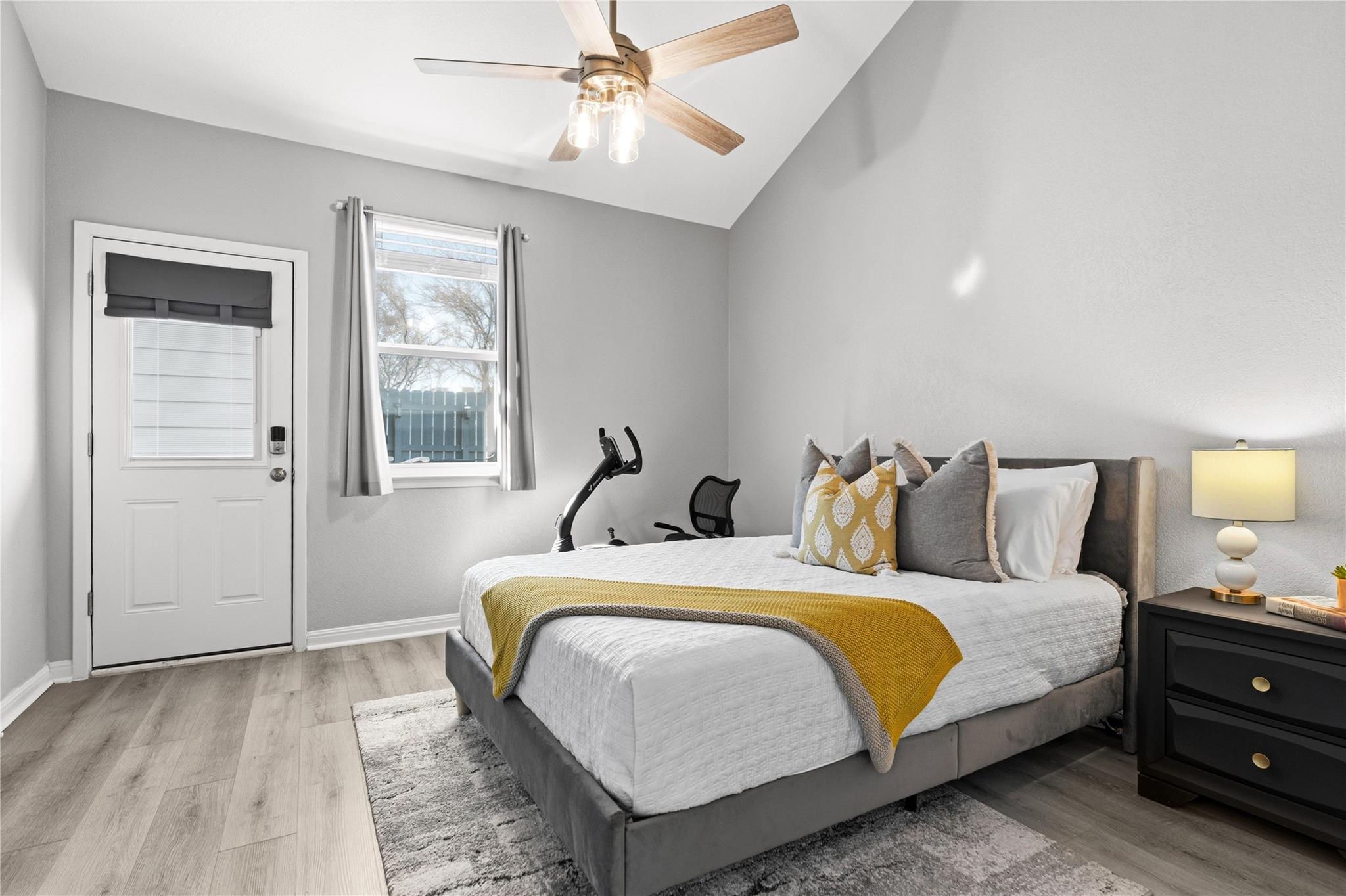 6501 Brush Country Rd # 137, Austin, TX 78749