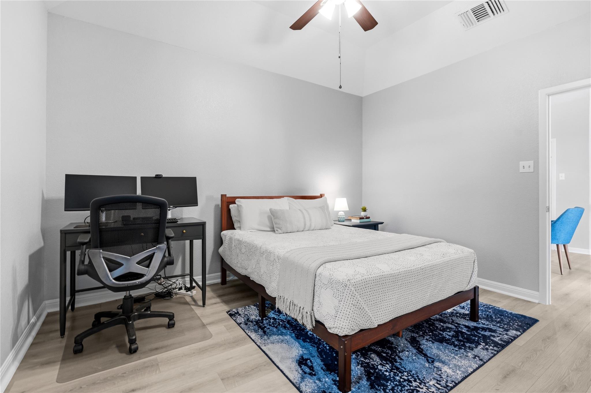 6501 Brush Country Rd # 137, Austin, TX 78749