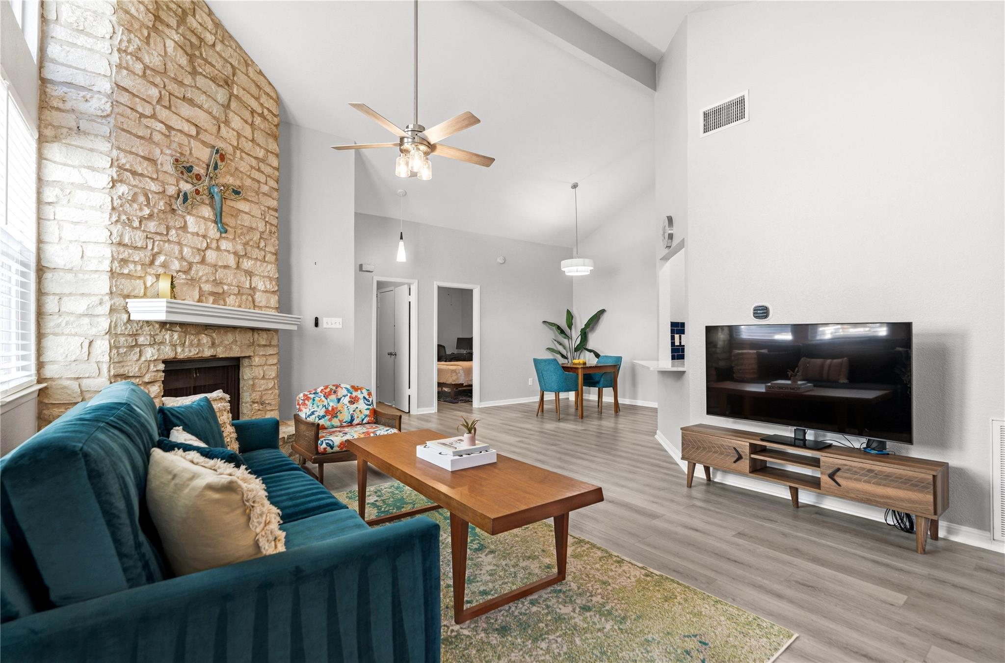 6501 Brush Country Rd # 137, Austin, TX 78749