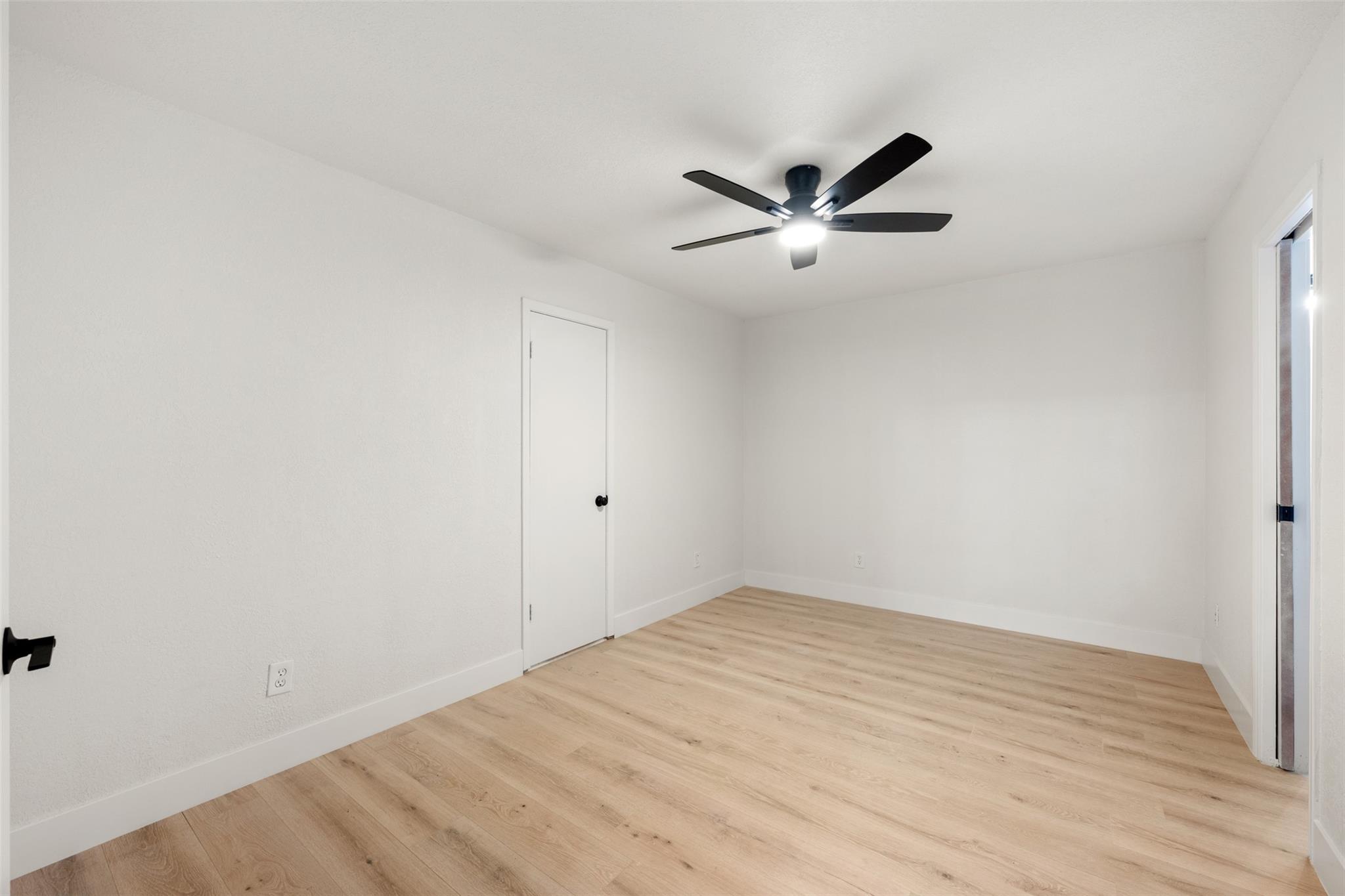 1218 County Road 132B, Kingsland, TX 78639