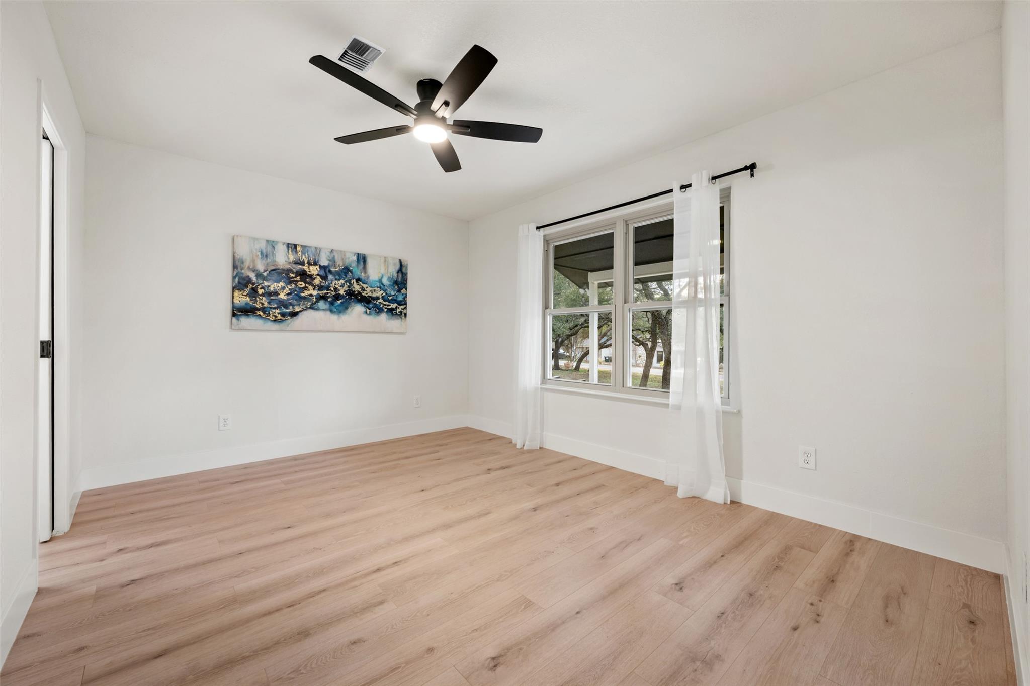 1218 County Road 132B, Kingsland, TX 78639