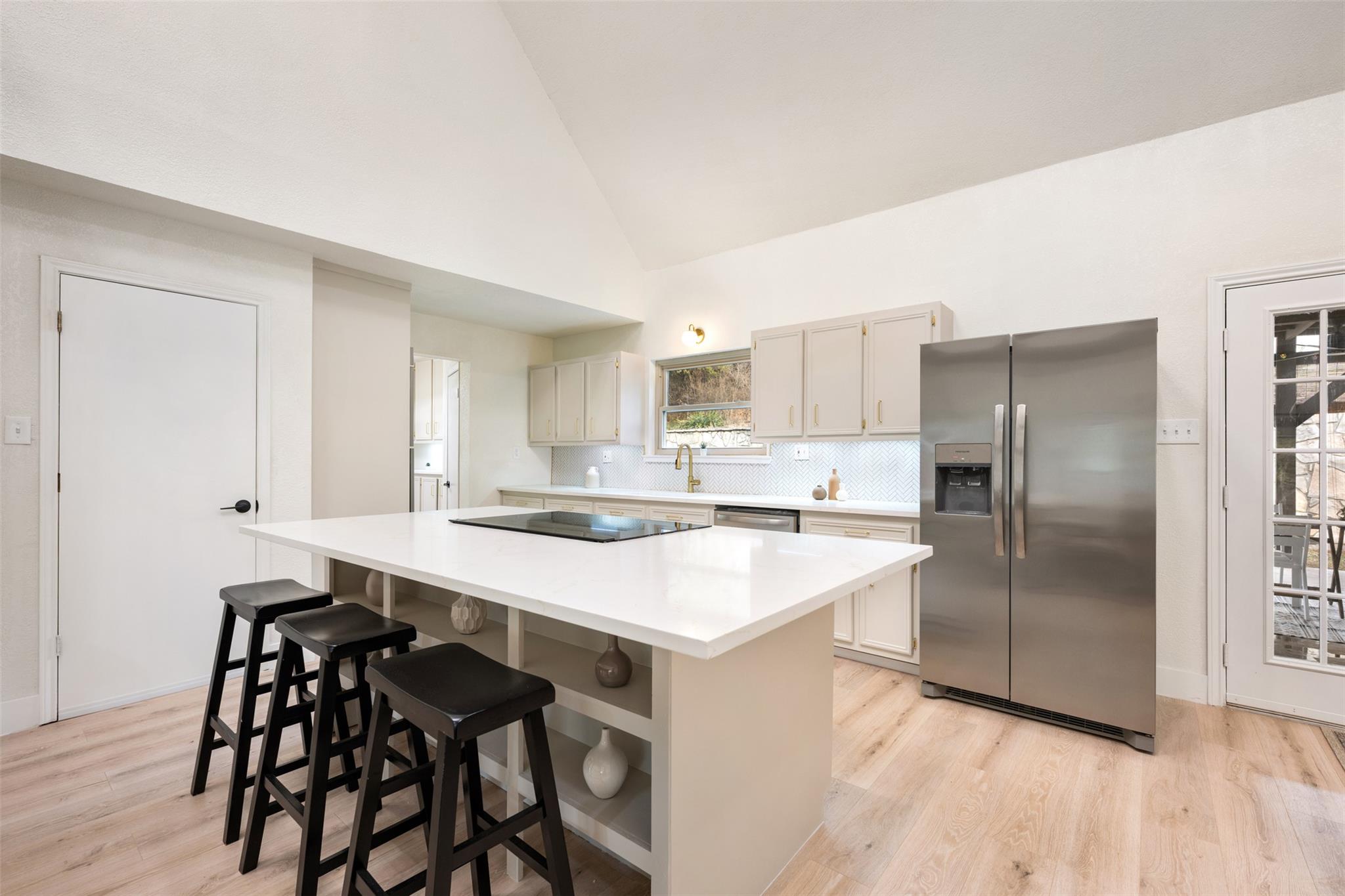 1218 County Road 132B, Kingsland, TX 78639