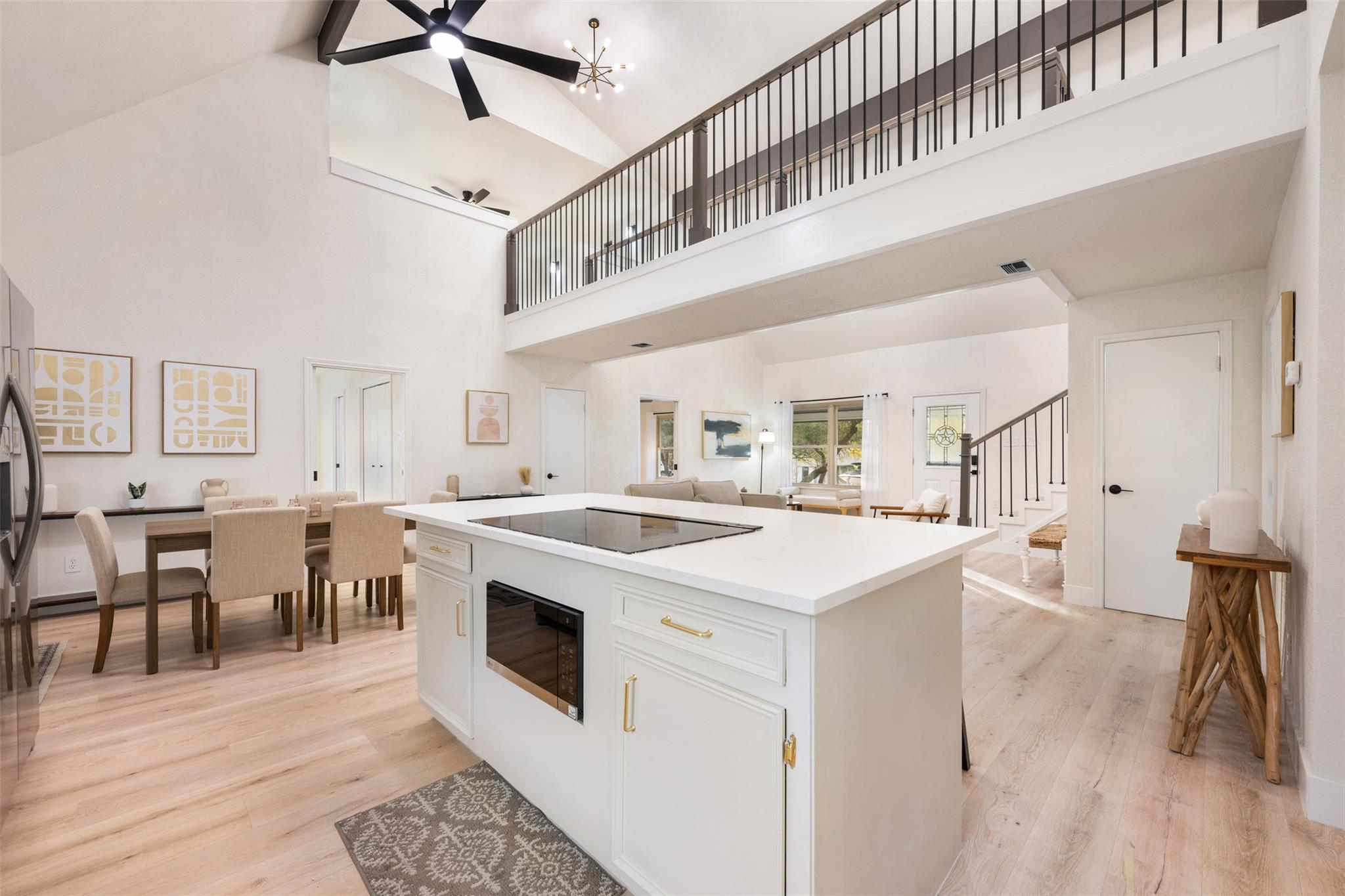 1218 County Road 132B, Kingsland, TX 78639