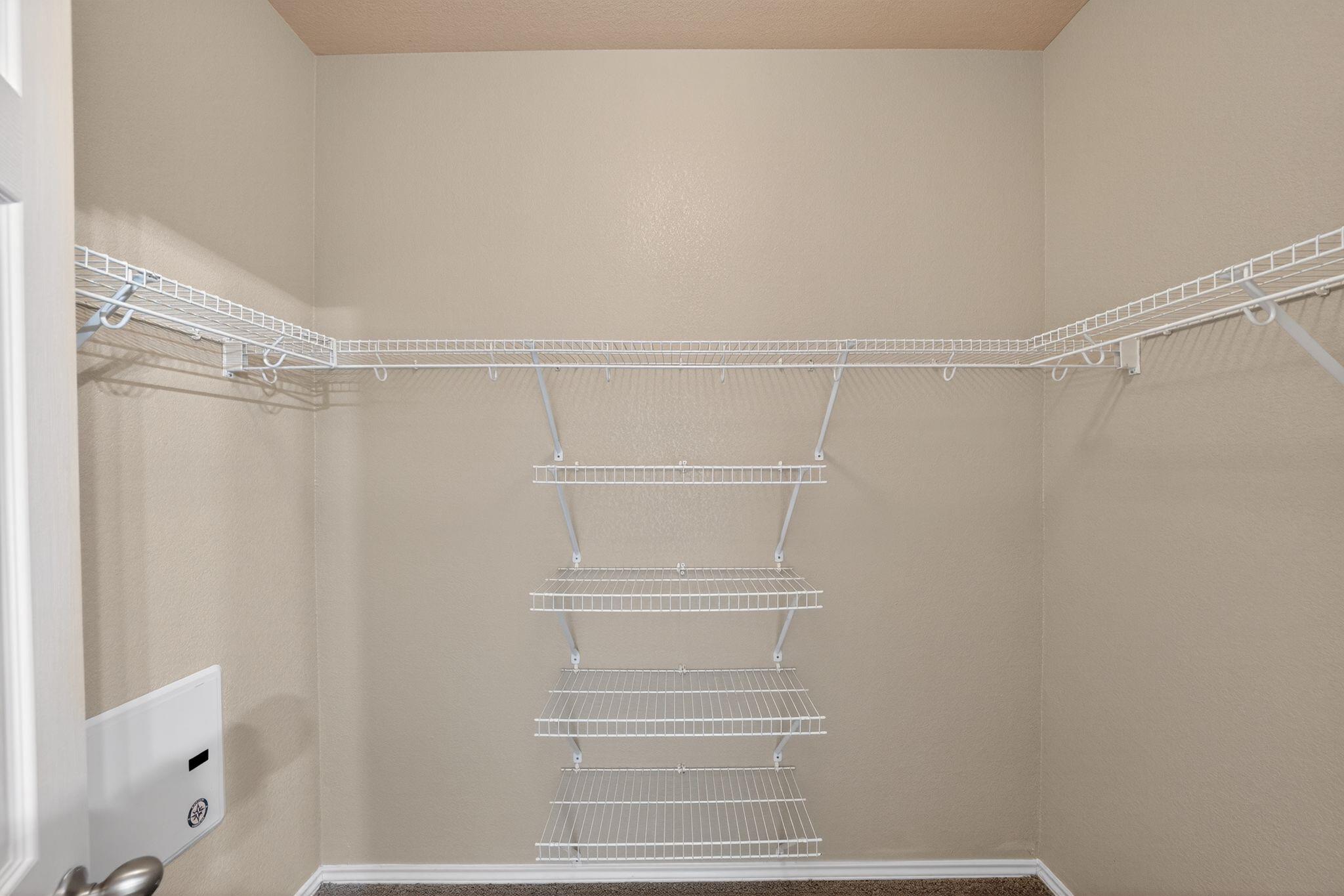 1007 Gentry Dr, Leander, TX 78641