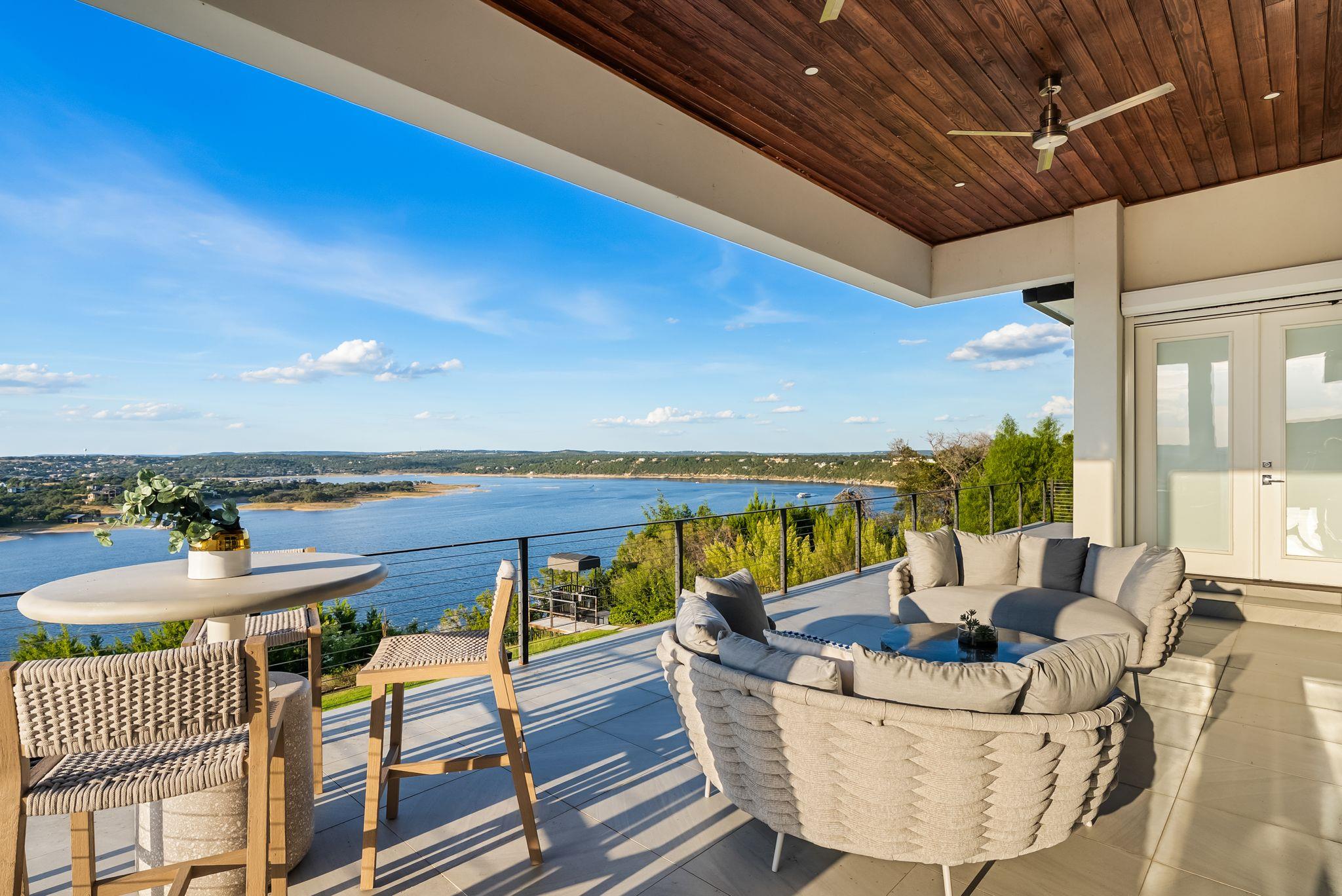 912 Watercliffe, Lago Vista, TX 78645