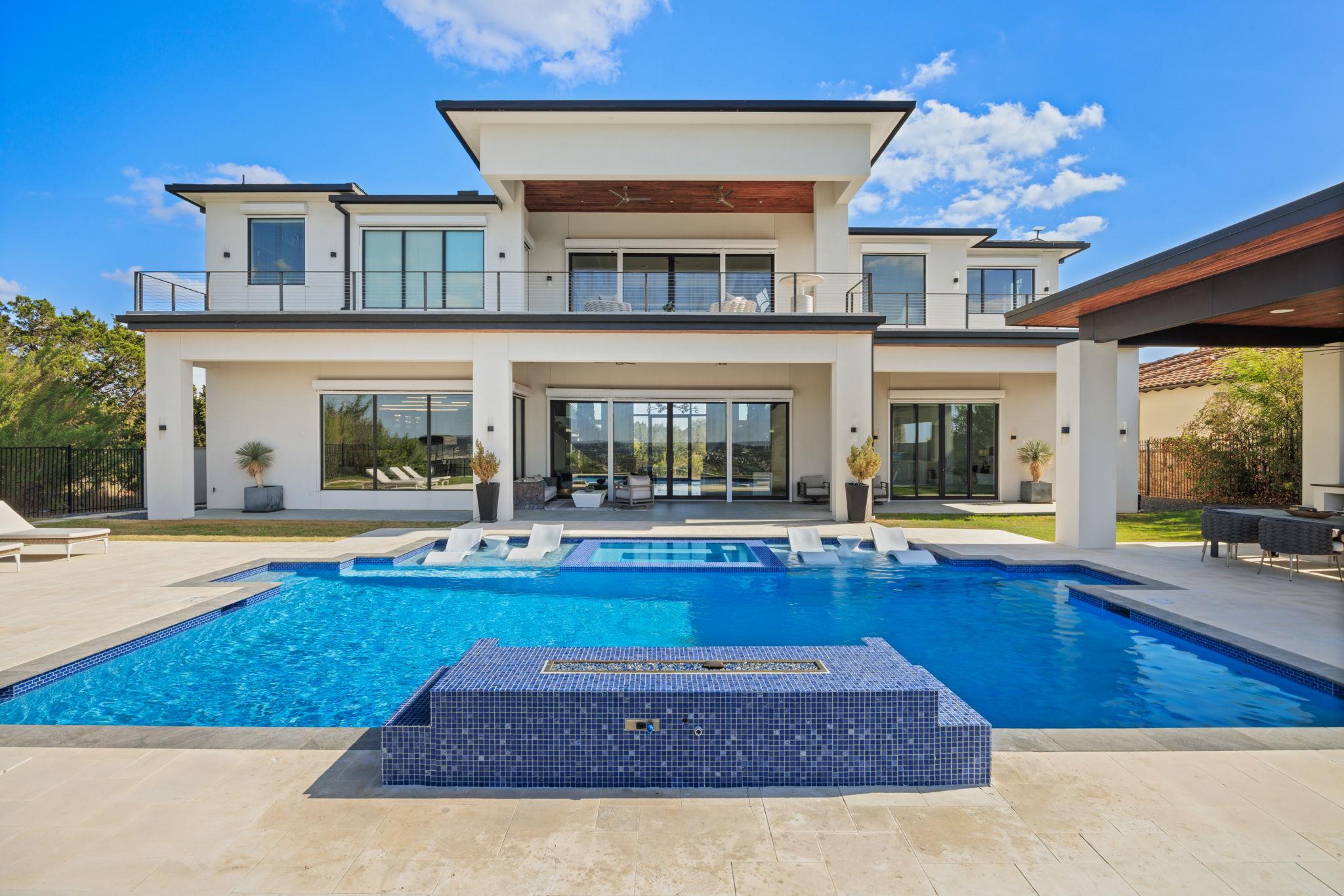 912 Watercliffe, Lago Vista, TX 78645