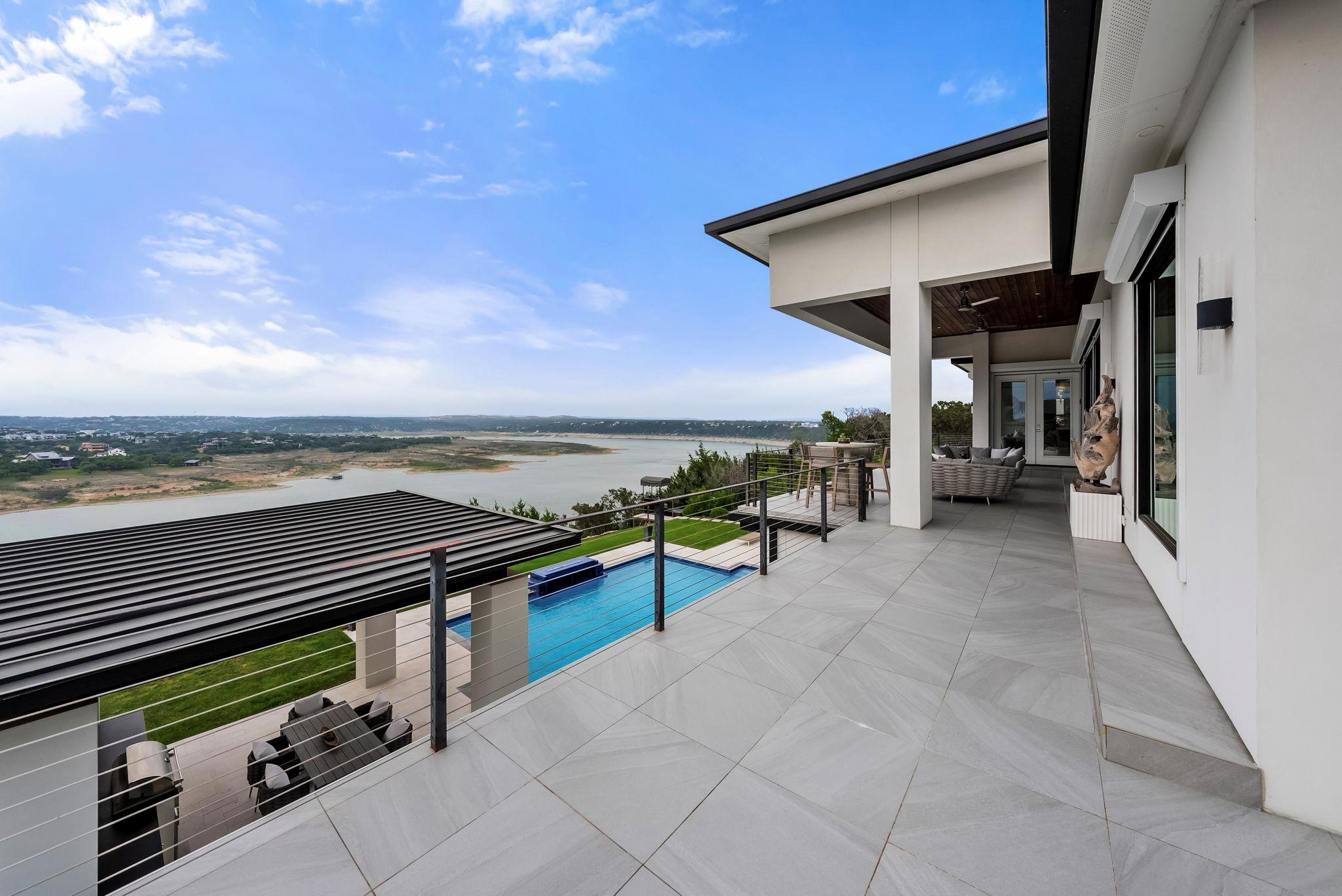 912 Watercliffe, Lago Vista, TX 78645