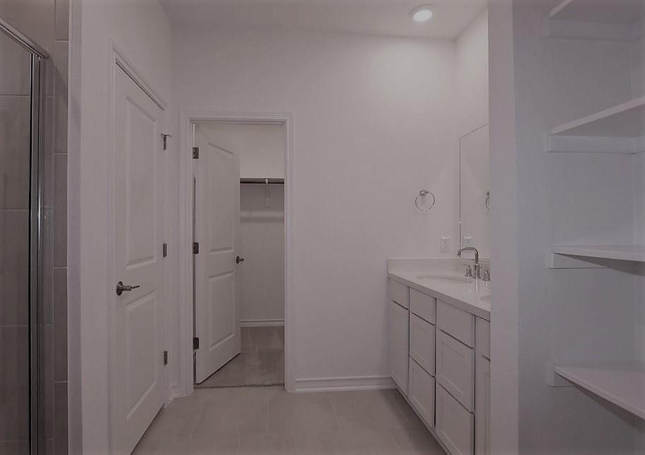 562 Papaya Dr, Buda, TX 78610