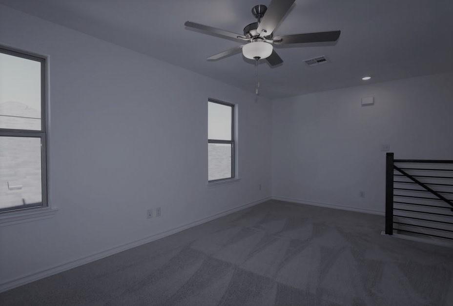 562 Papaya Dr, Buda, TX 78610