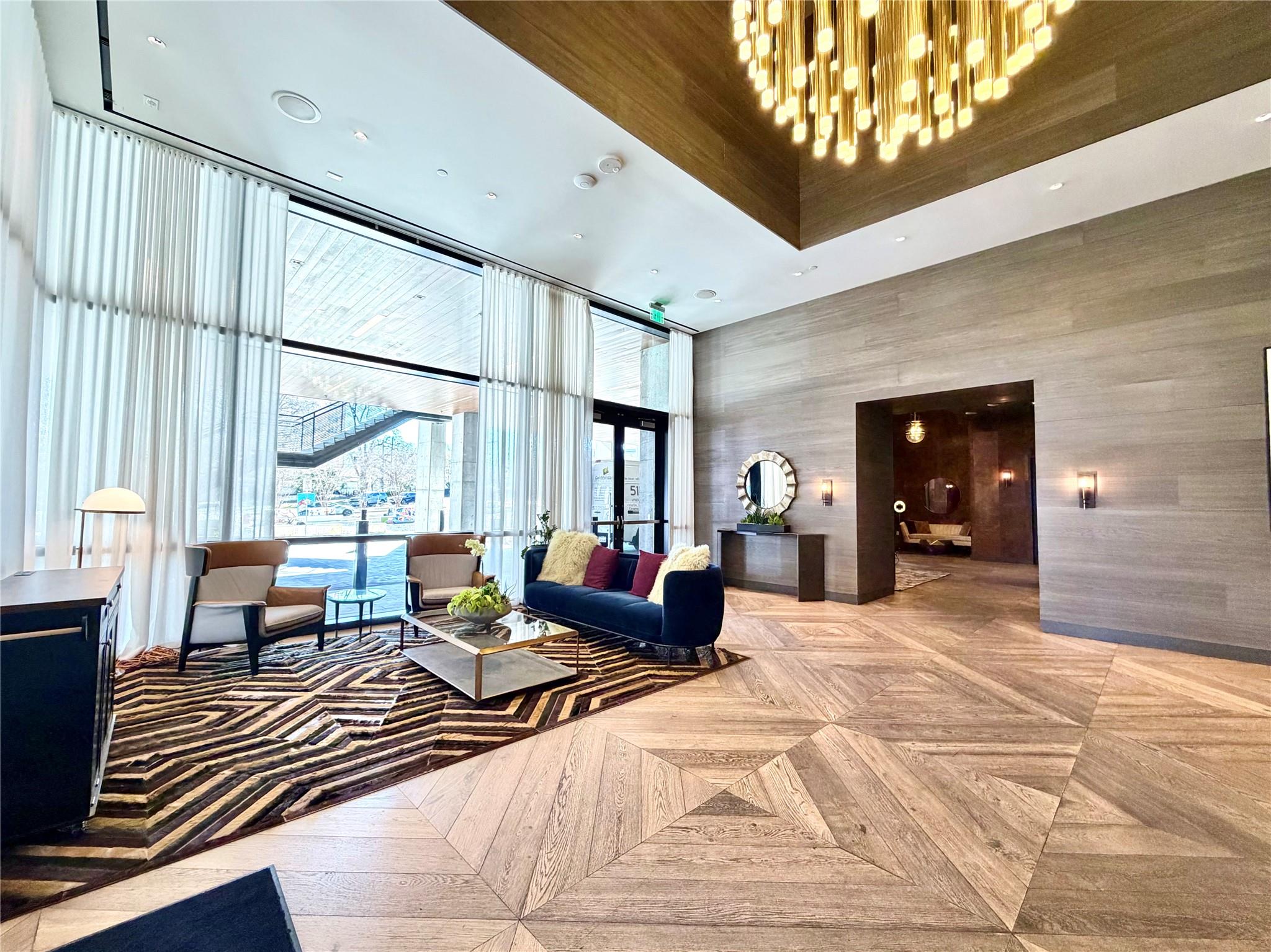 70 Rainey St # 2203, Austin, TX 78701