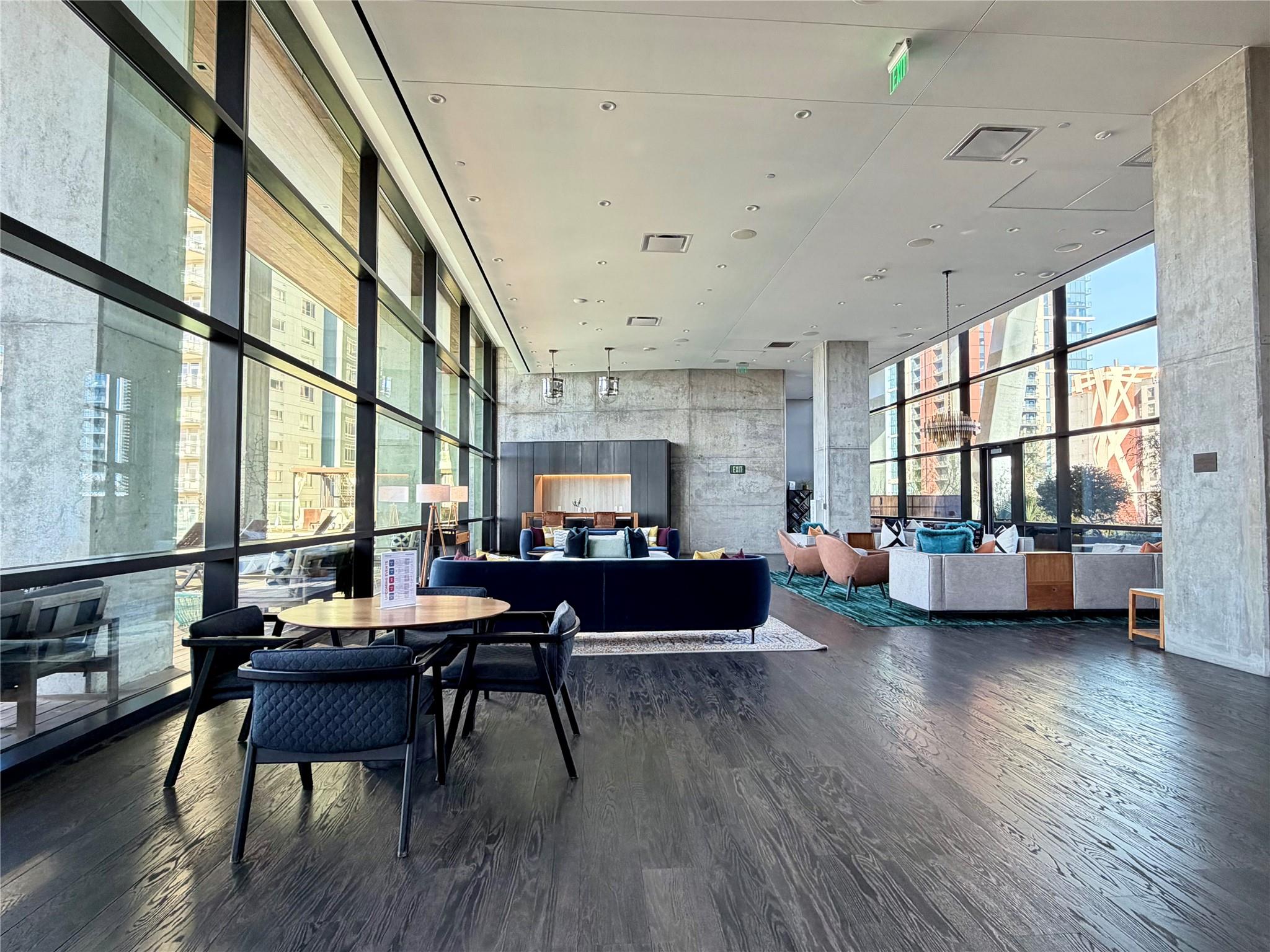 70 Rainey St # 2203, Austin, TX 78701