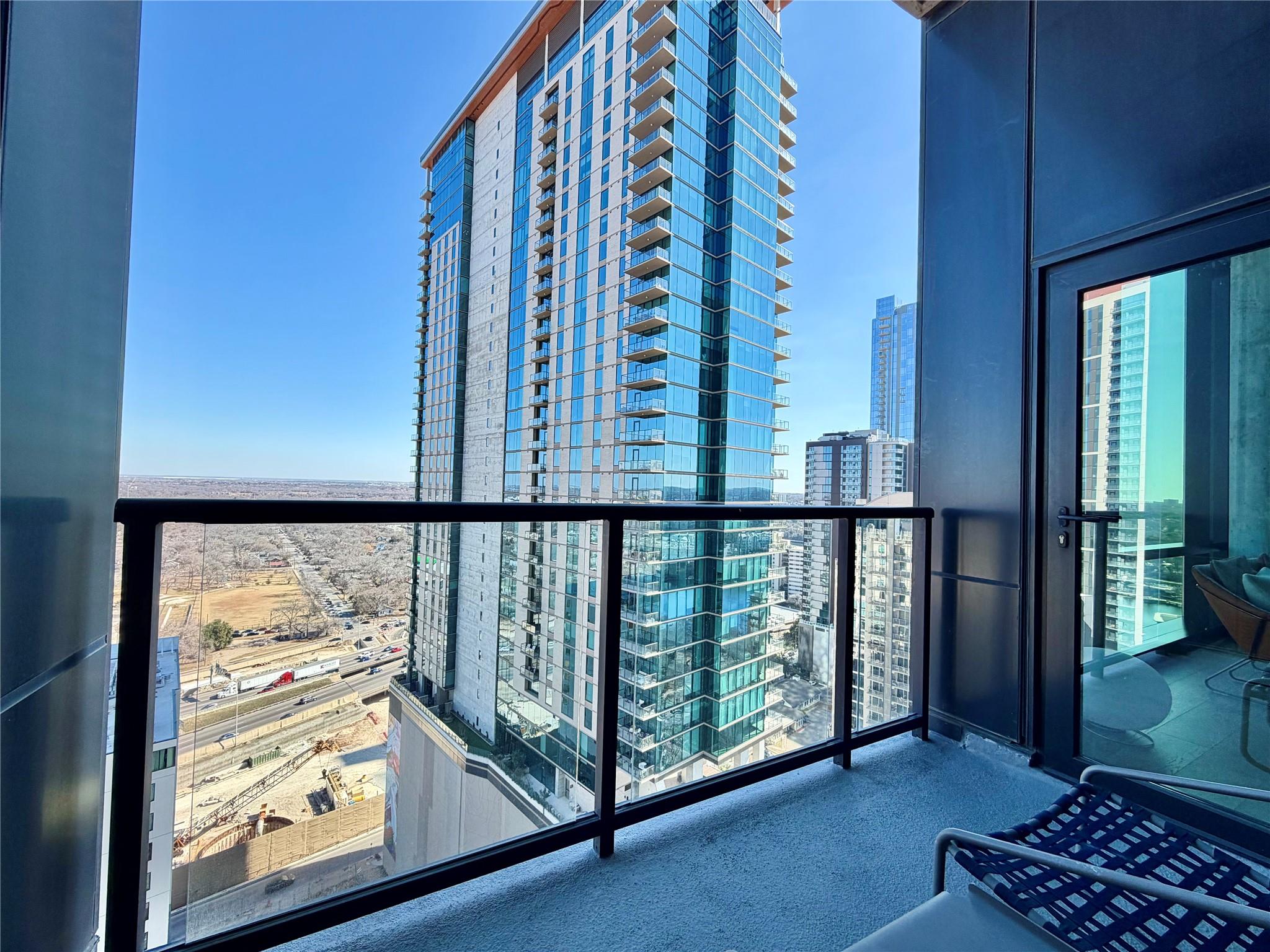 70 Rainey St # 2203, Austin, TX 78701