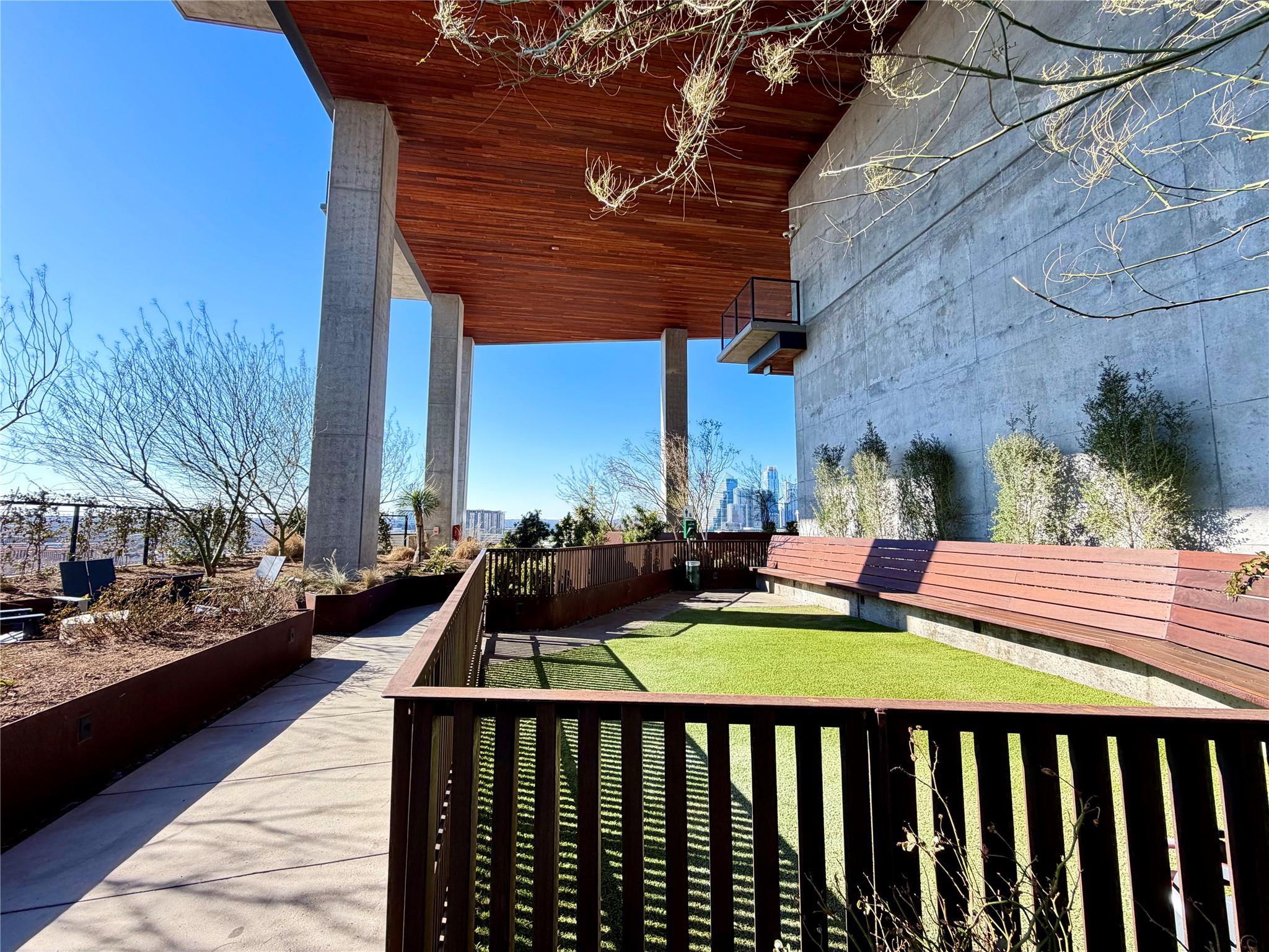 70 Rainey St # 2203, Austin, TX 78701