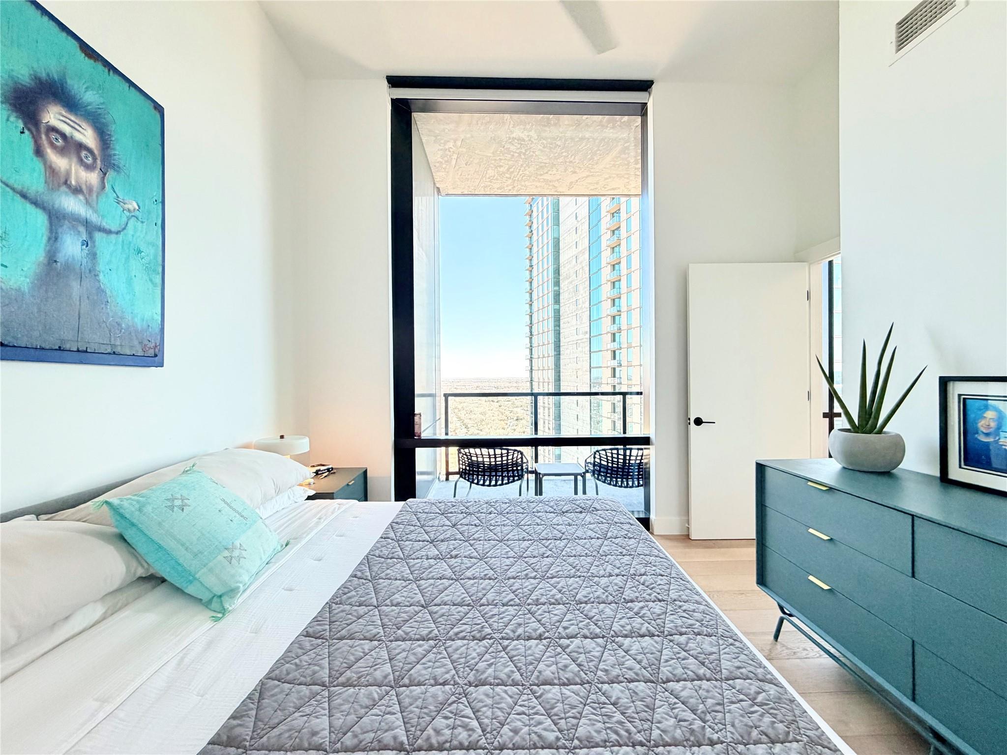 70 Rainey St # 2203, Austin, TX 78701