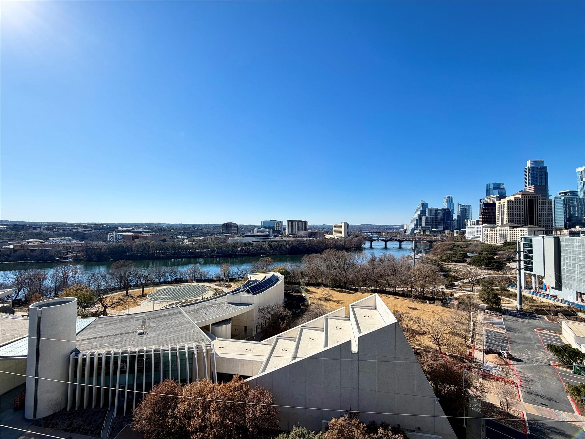 70 Rainey St # 2203, Austin, TX 78701