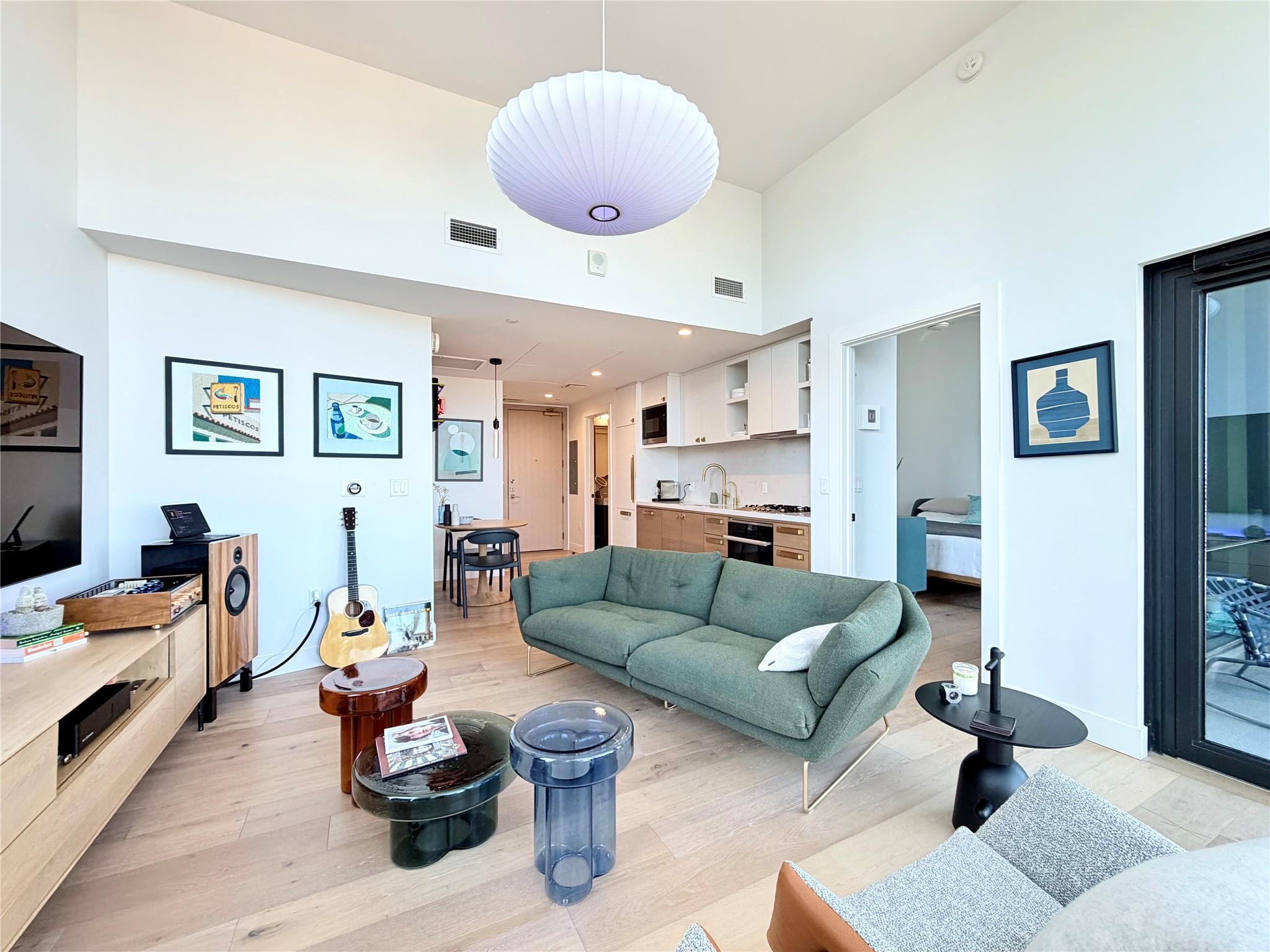 70 Rainey St # 2203, Austin, TX 78701