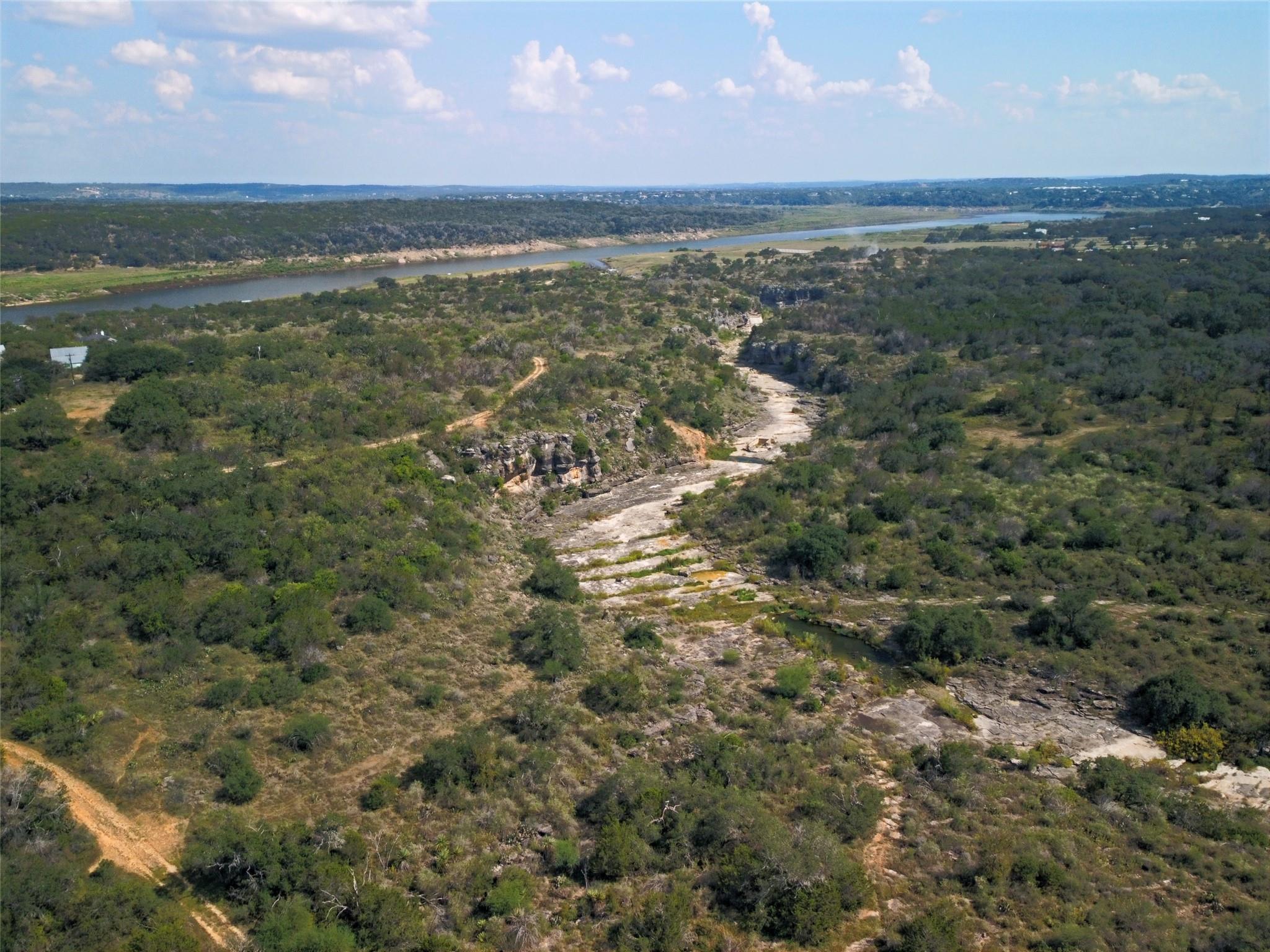 601 Echo Dr, Spicewood, TX 78669