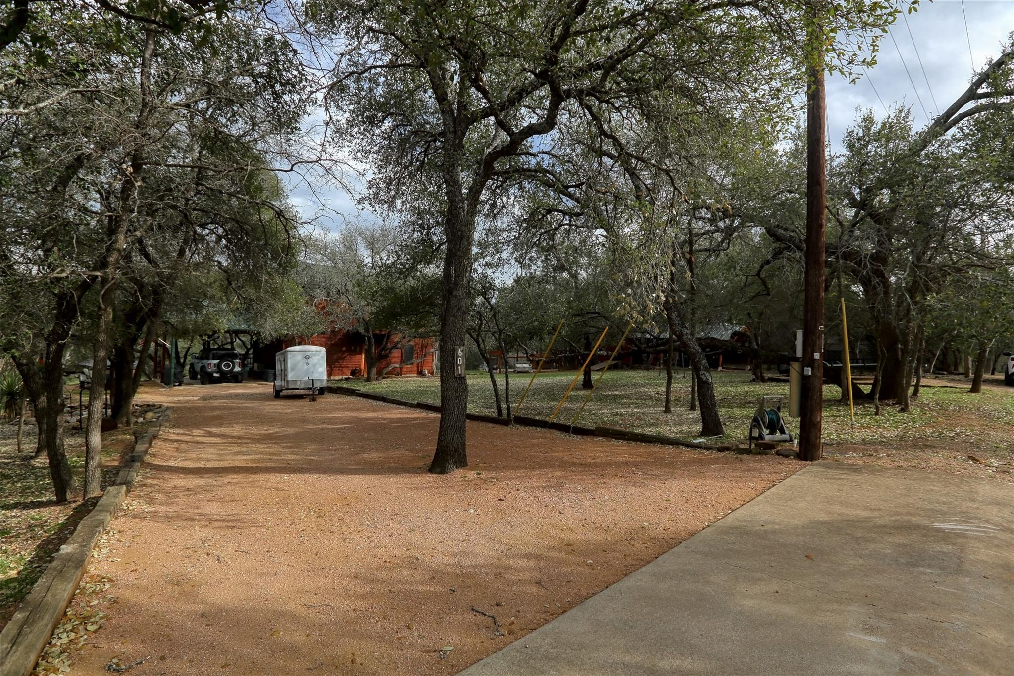 601 Echo Dr, Spicewood, TX 78669