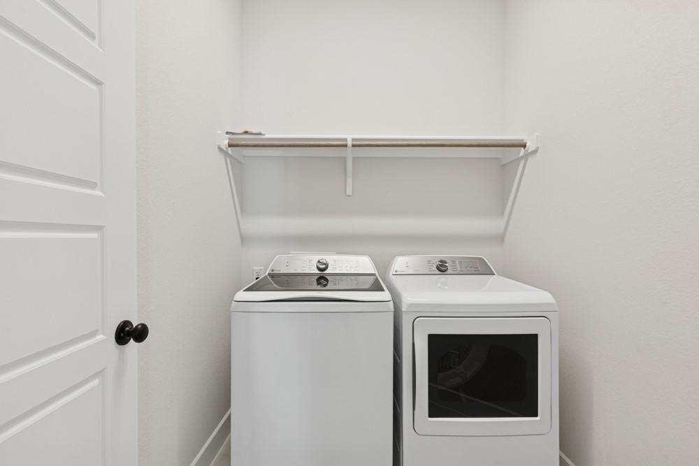 1412 Hartley Dr, Leander, TX 78641