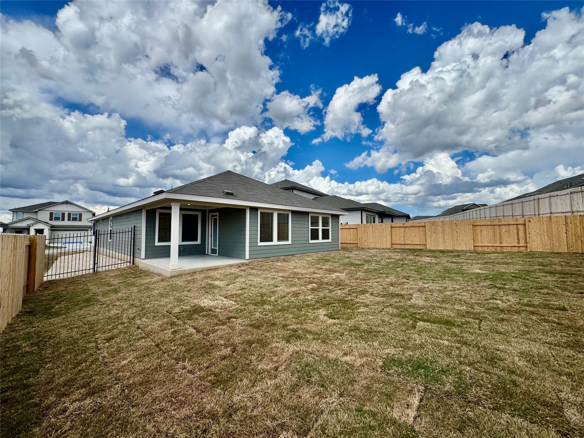 5005 Stockton Ln, Del Valle, TX 78617