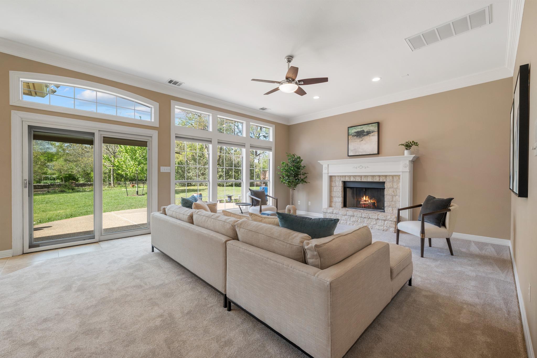 9305 Leaning Rock Cir, Austin, TX 78730