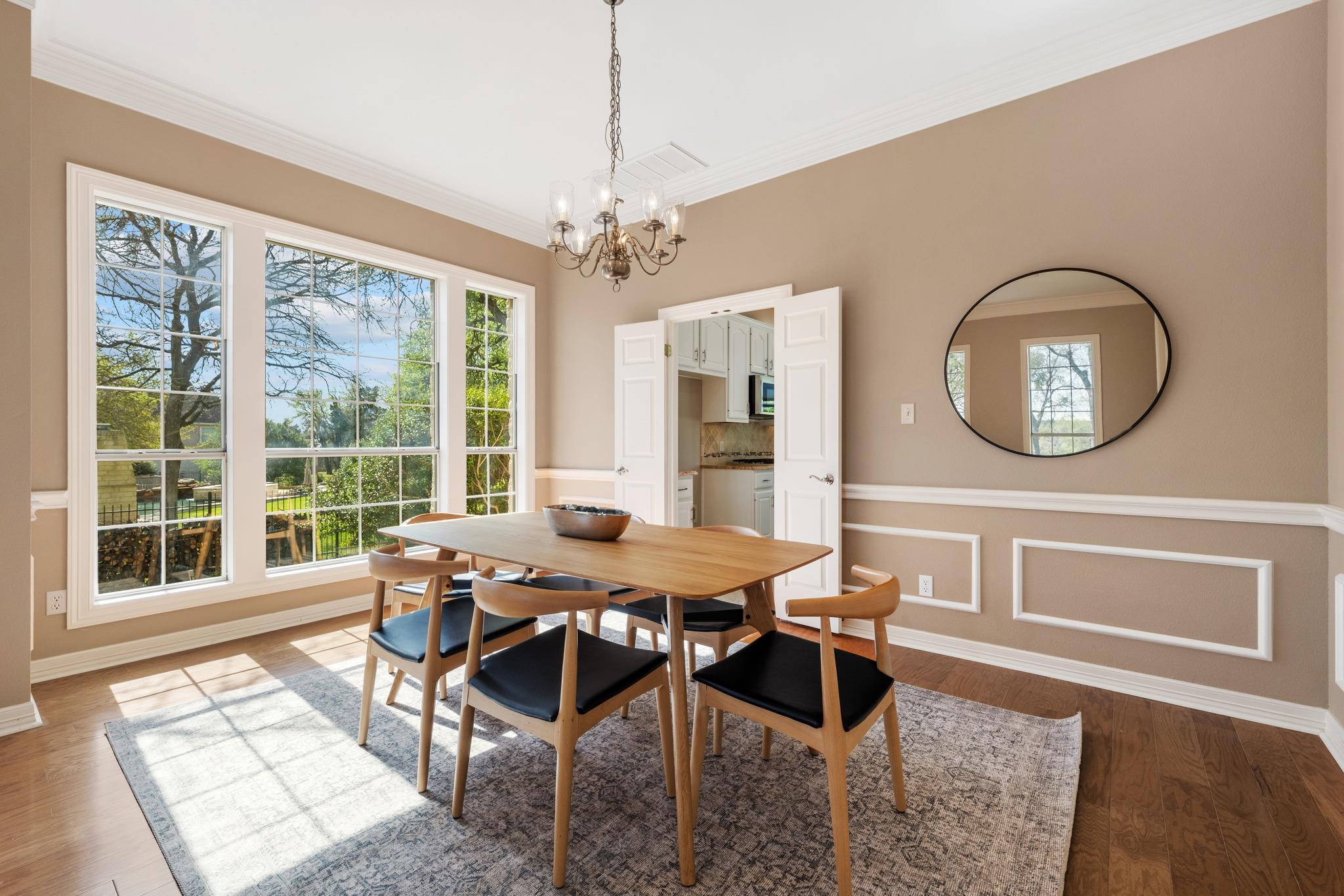 9305 Leaning Rock Cir, Austin, TX 78730