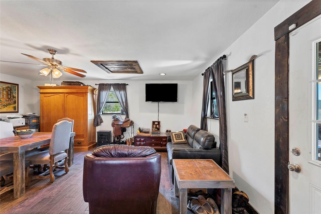 1750 Loop 165 Loop # B, Dripping Springs, TX 78620