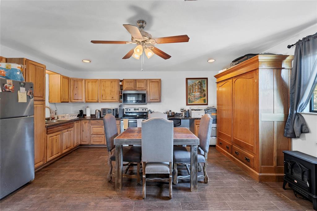 1750 Loop 165 Loop # B, Dripping Springs, TX 78620