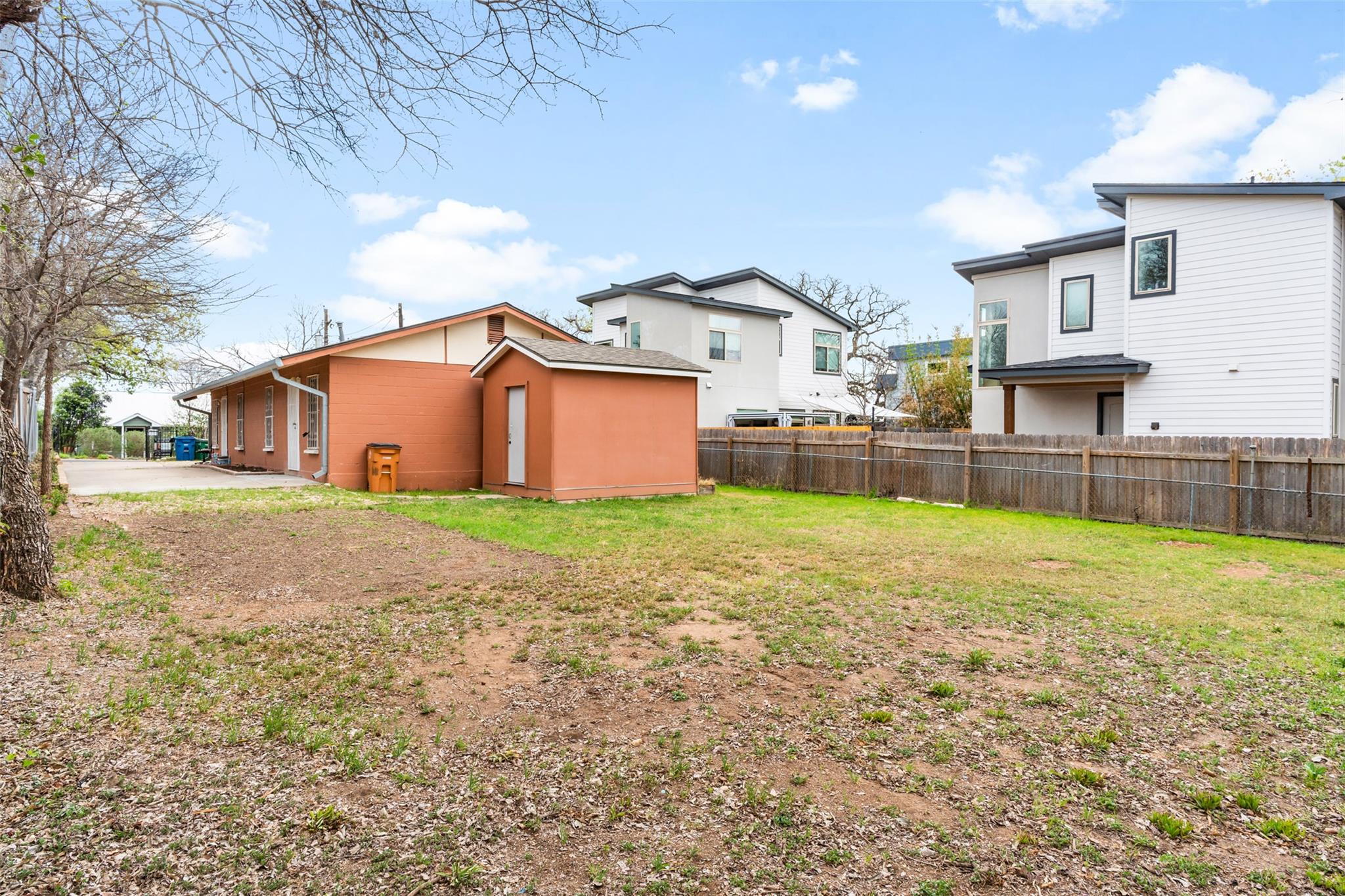 1210 Unit B Perez St, Austin, TX 78721