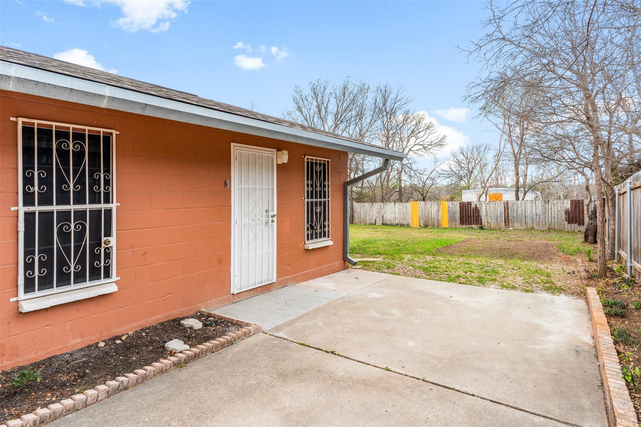 1210 Unit B Perez St, Austin, TX 78721