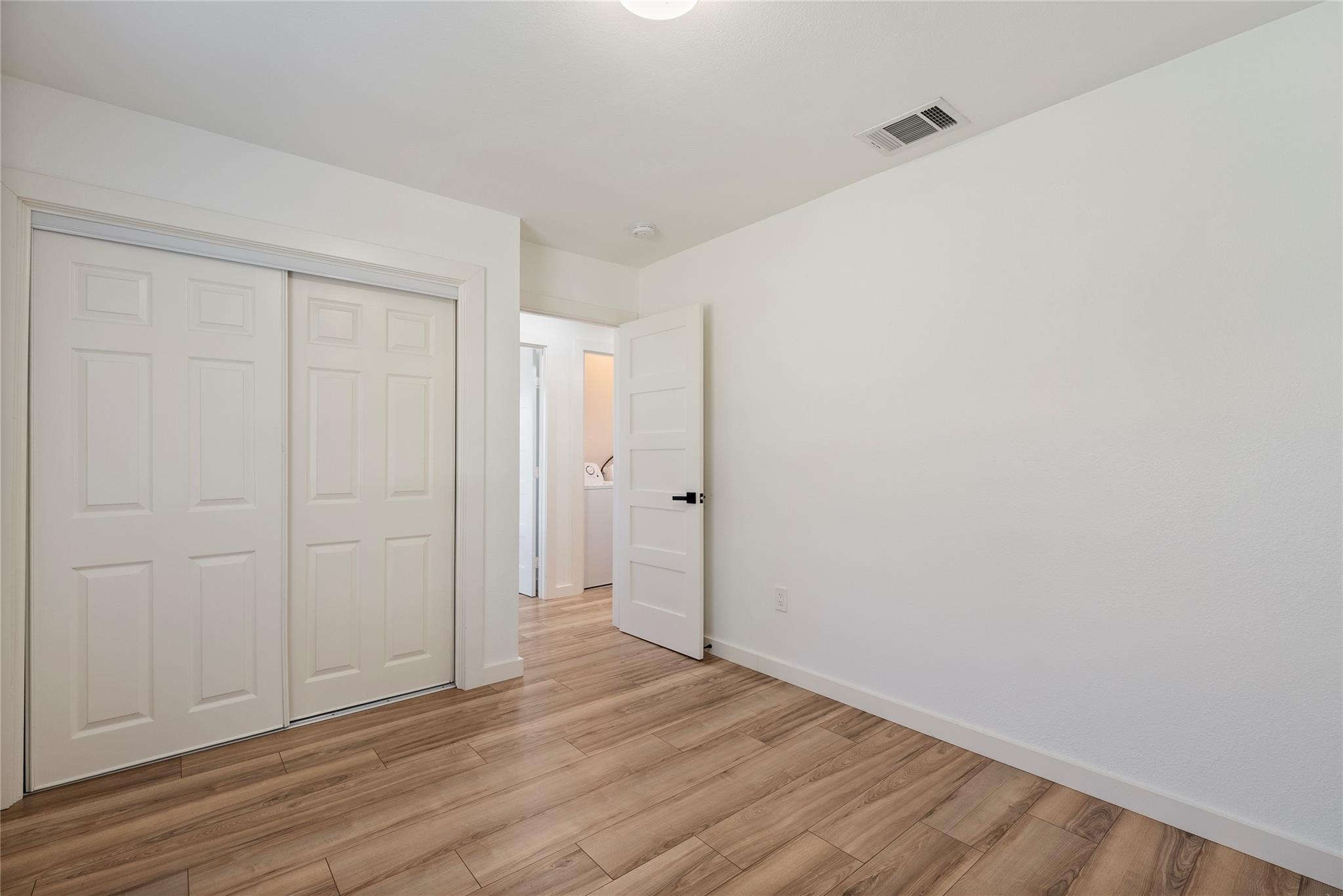 807 Cedar Gln, Austin, TX 78745