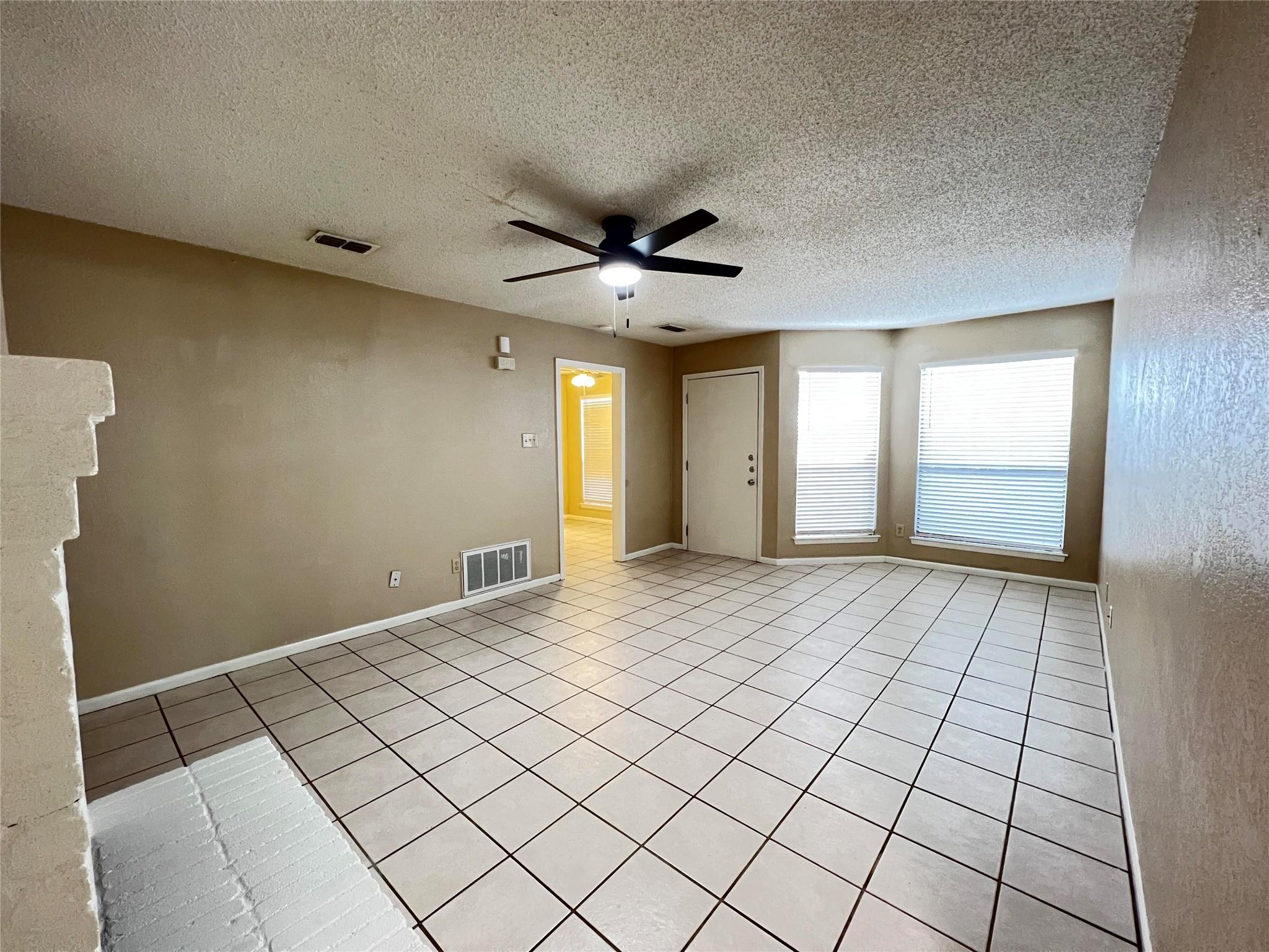 13355 Water Oak Ln # B, Austin, TX 78729