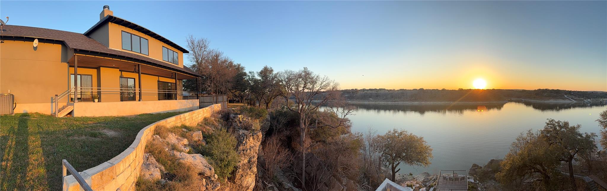 24423 Pedernales Dr, Spicewood, TX 78669