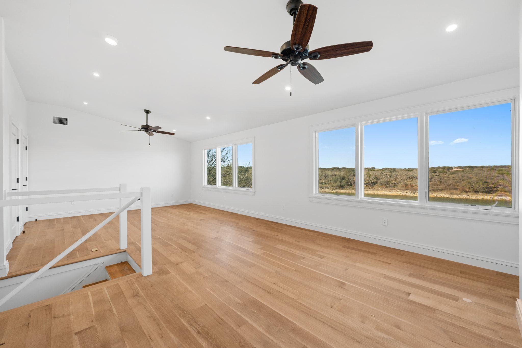 24423 Pedernales Dr, Spicewood, TX 78669