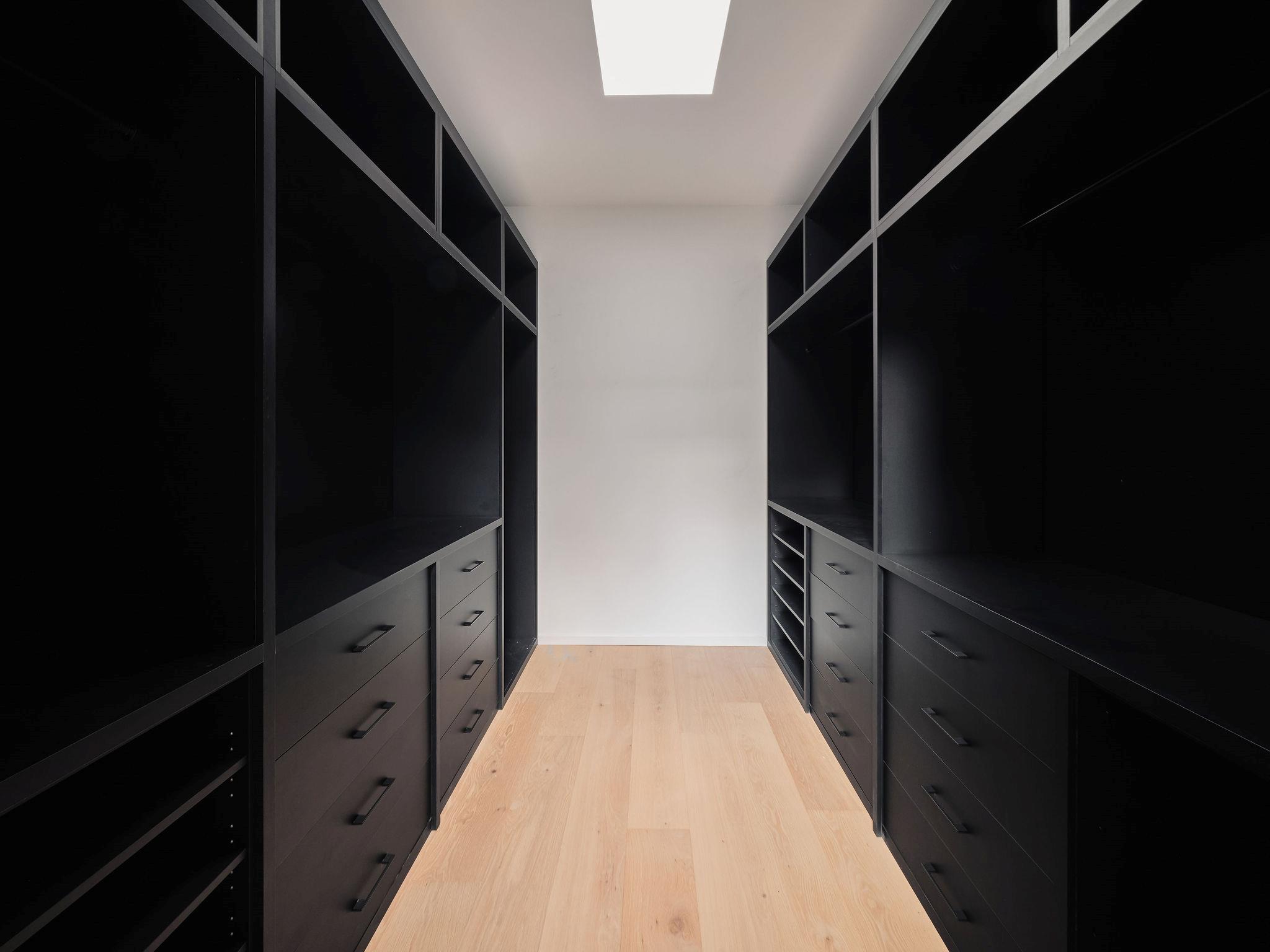 6411 Cary Dr, Austin, TX 78757