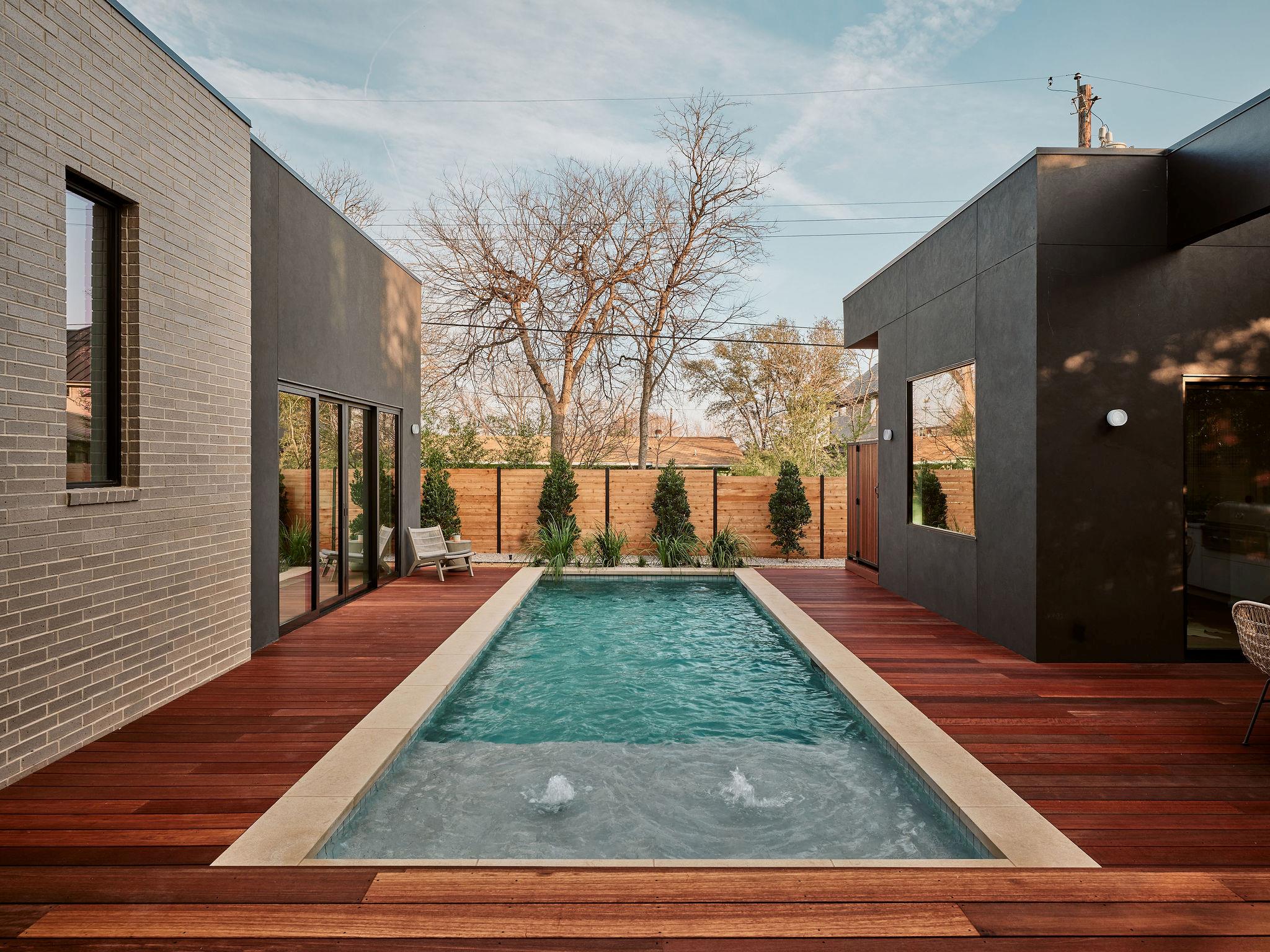 6411 Cary Dr, Austin, TX 78757