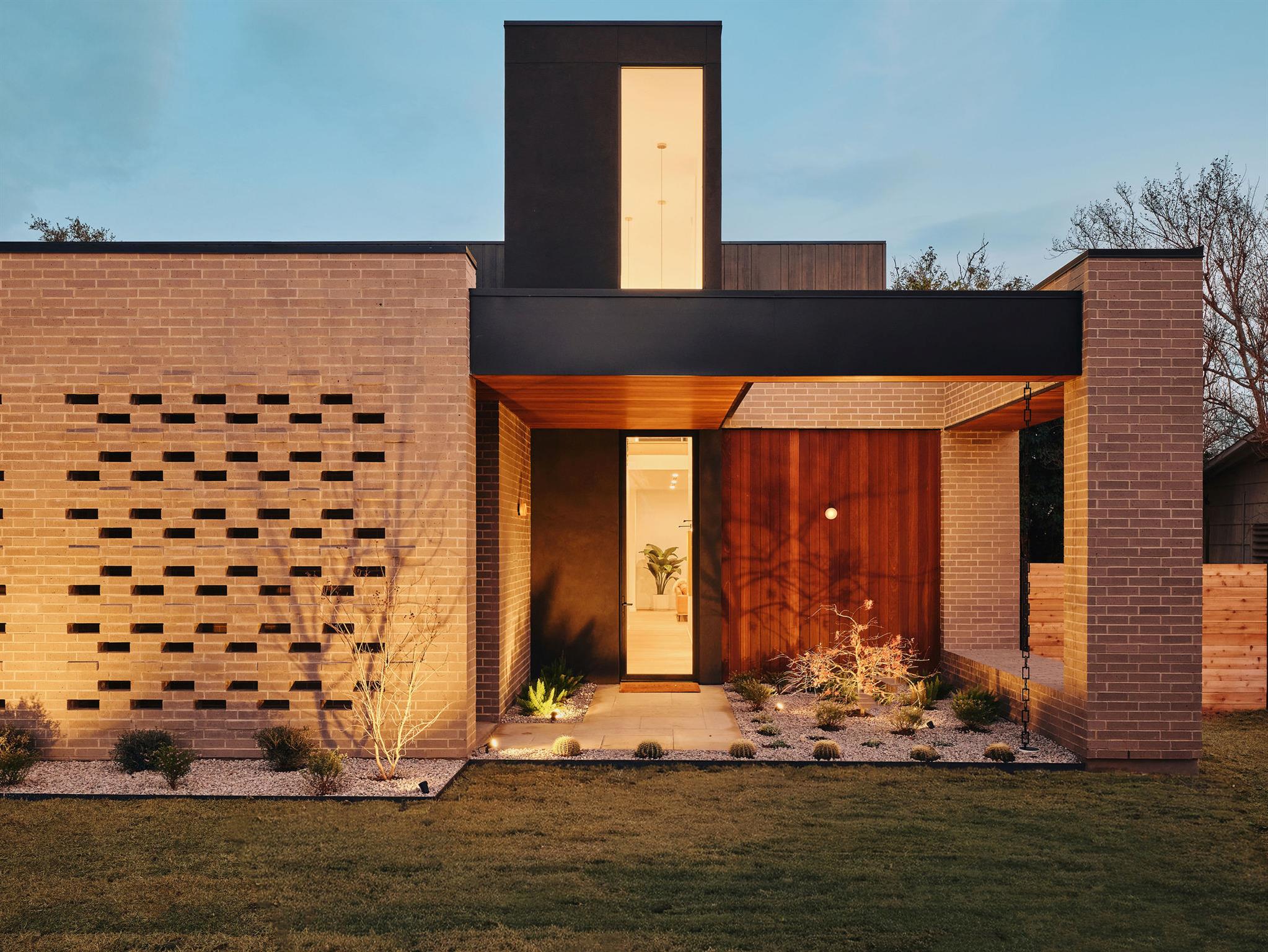 6411 Cary Dr, Austin, TX 78757