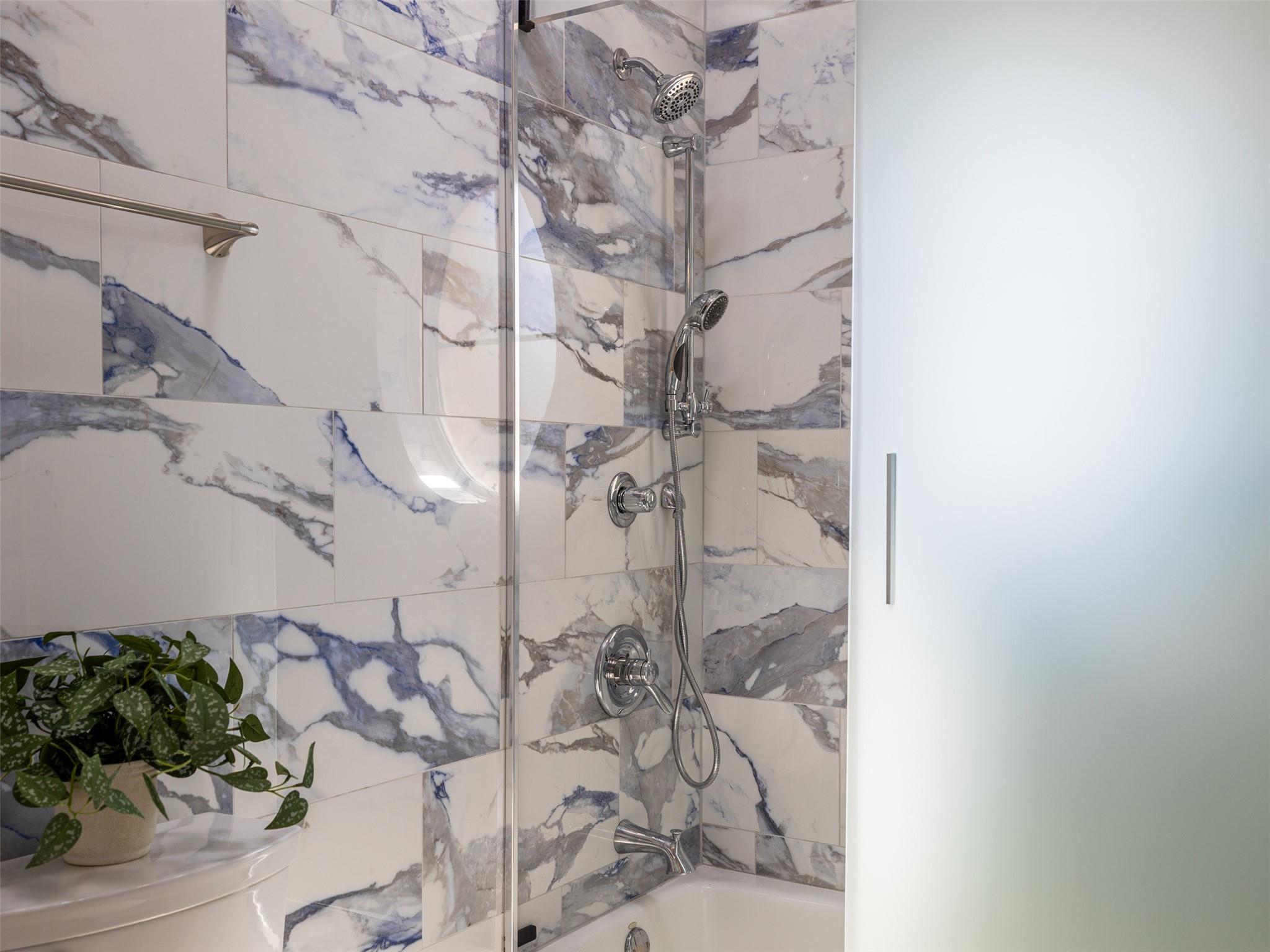 9805 Big View Dr, Austin, TX 78730